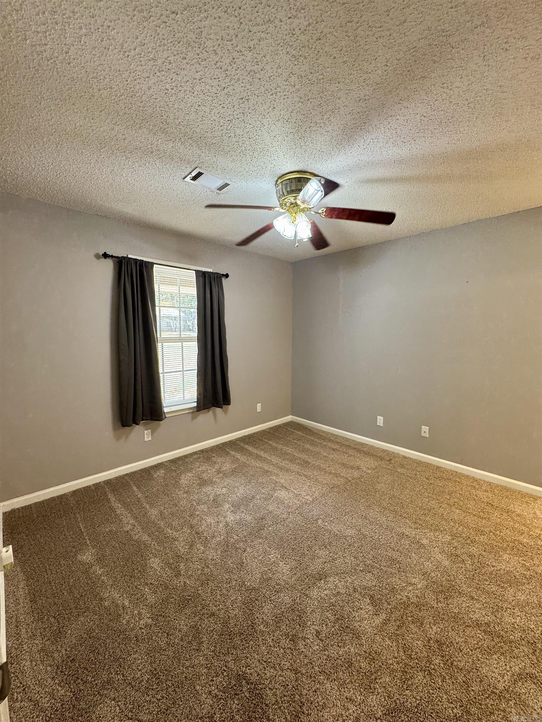 3505 E Lake  Pine Bluff, AR