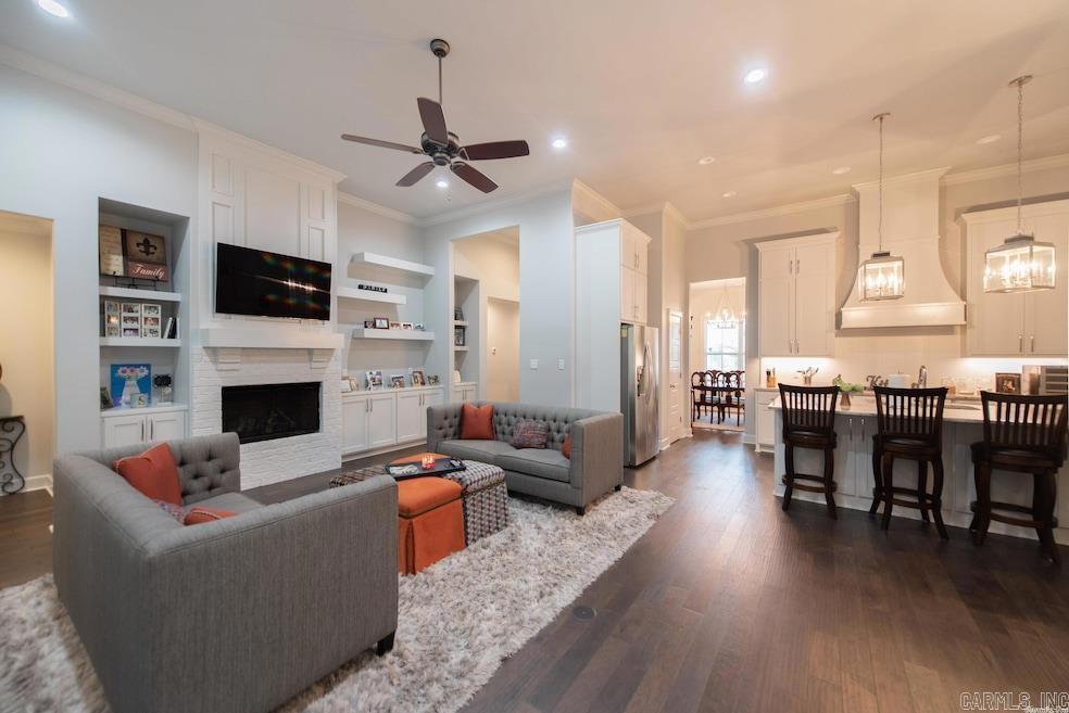 31 Rosans Ct  Little Rock, AR