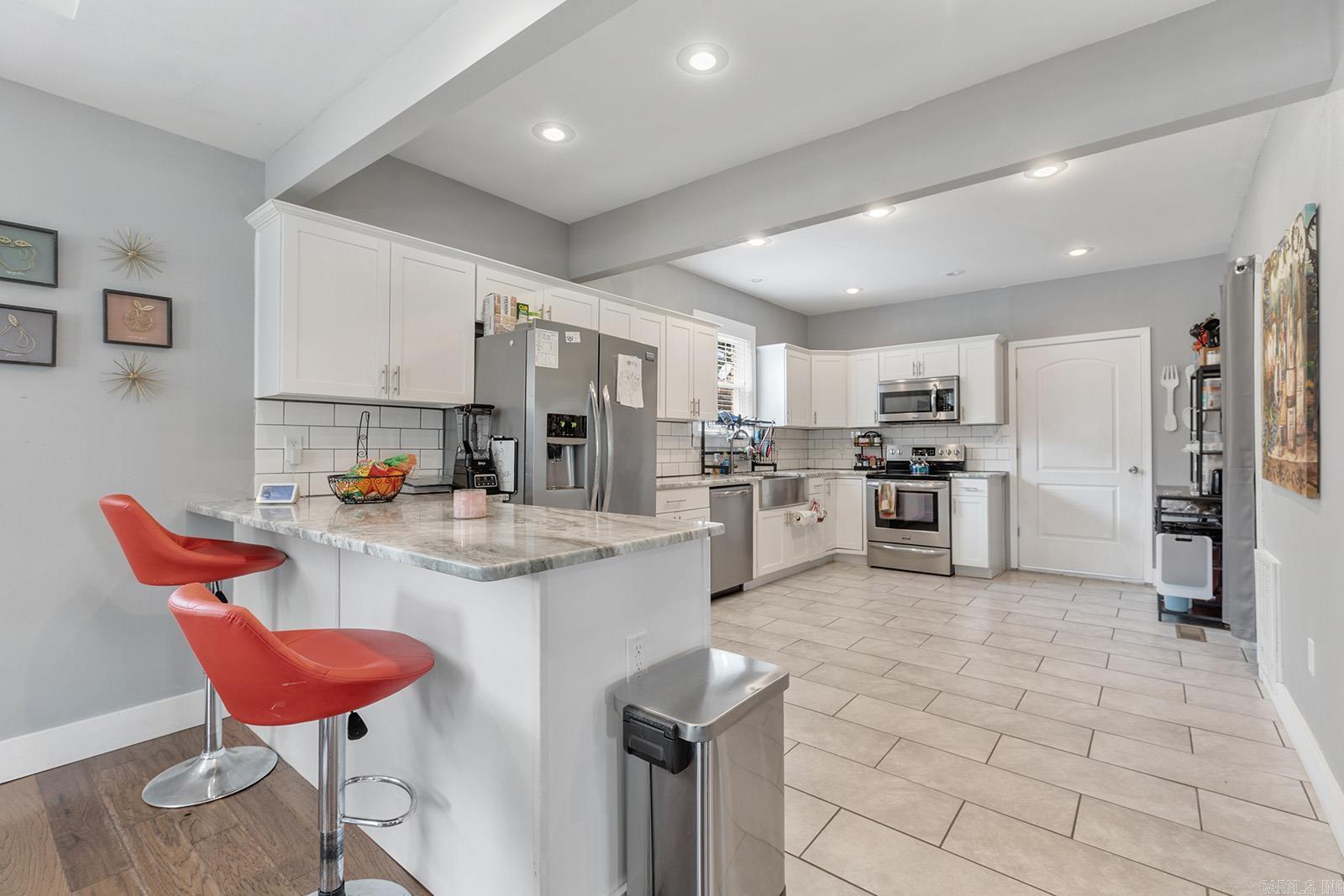 219 W D  North Little Rock, AR