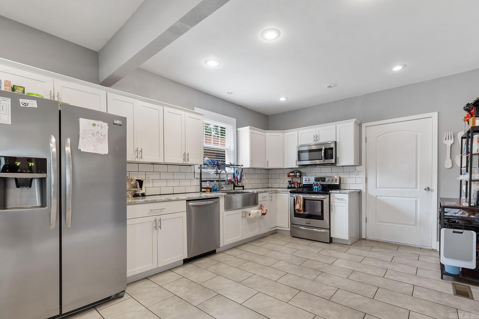 219 W D  North Little Rock, AR