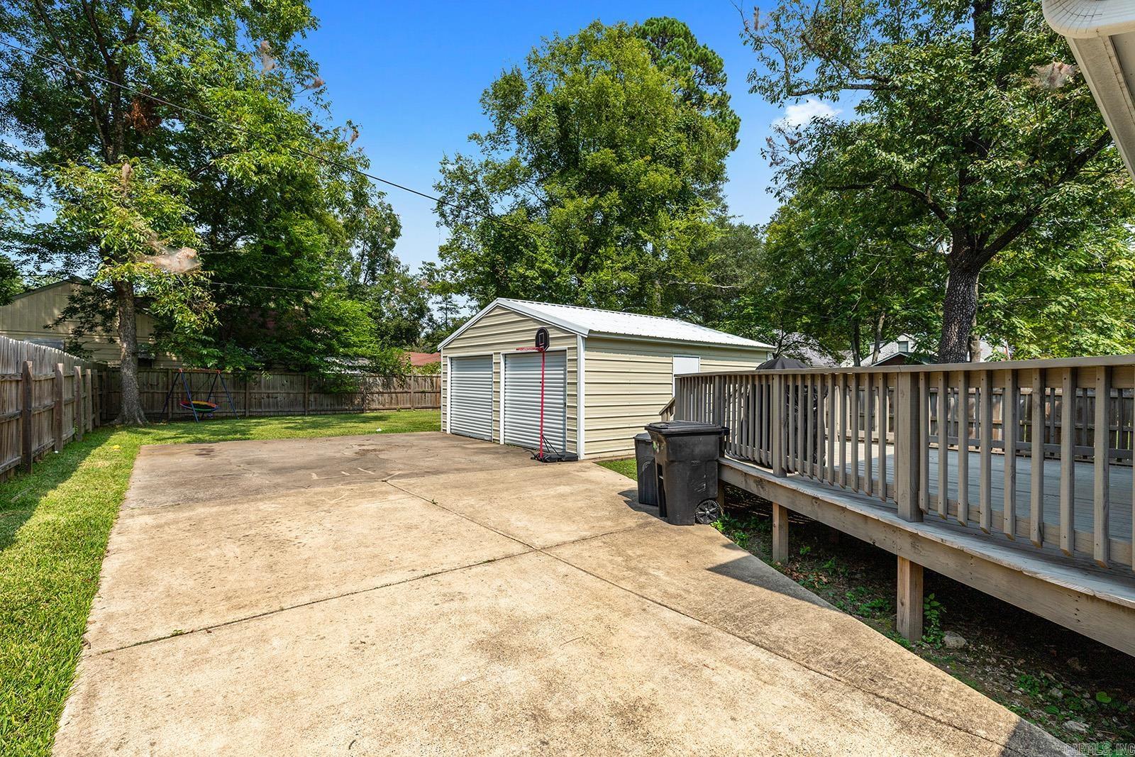 219 W D  North Little Rock, AR