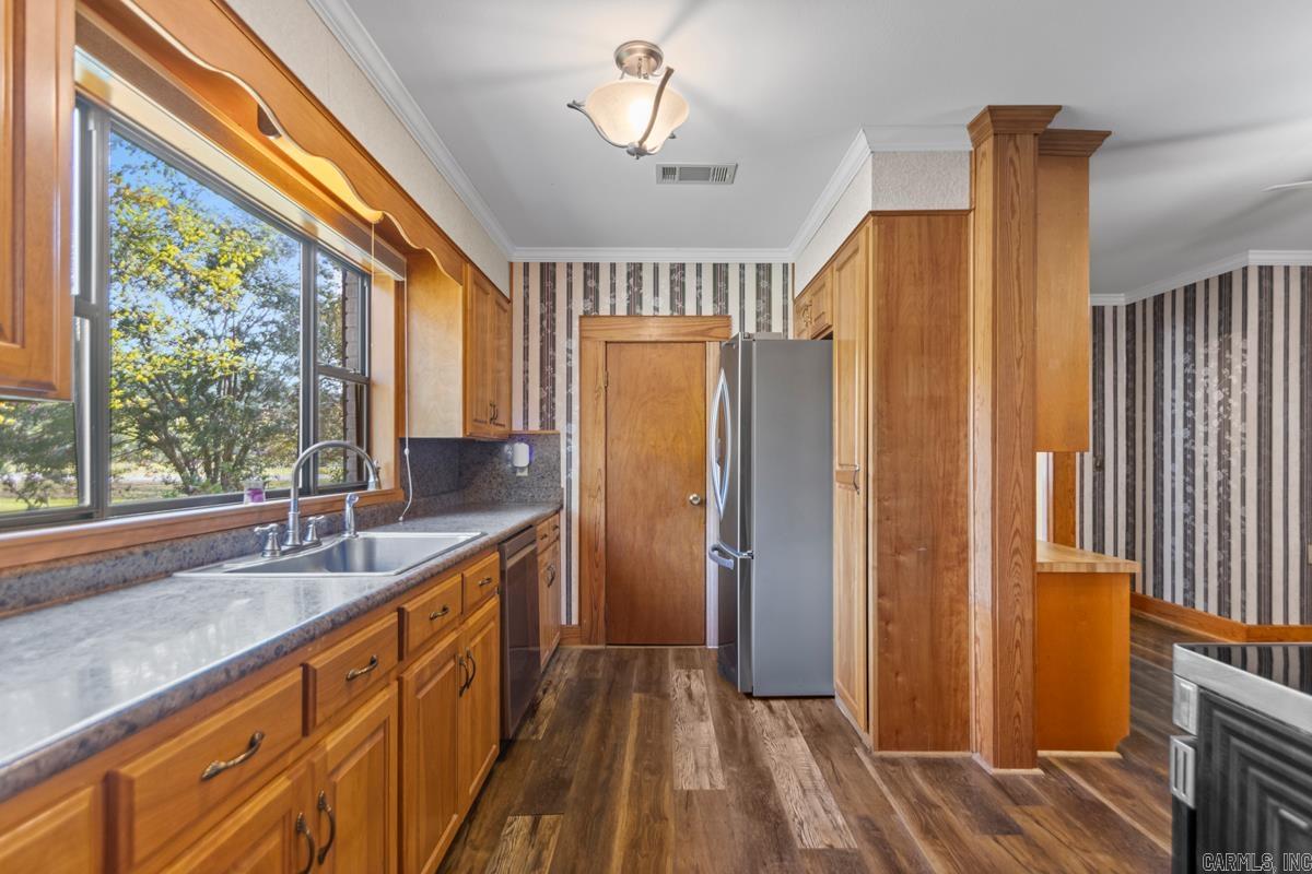 27226 US-67  Malvern, AR