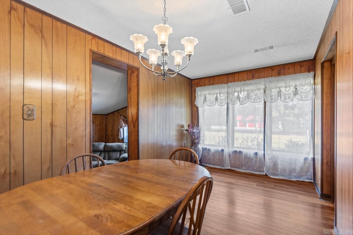 27226 US-67  Malvern, AR