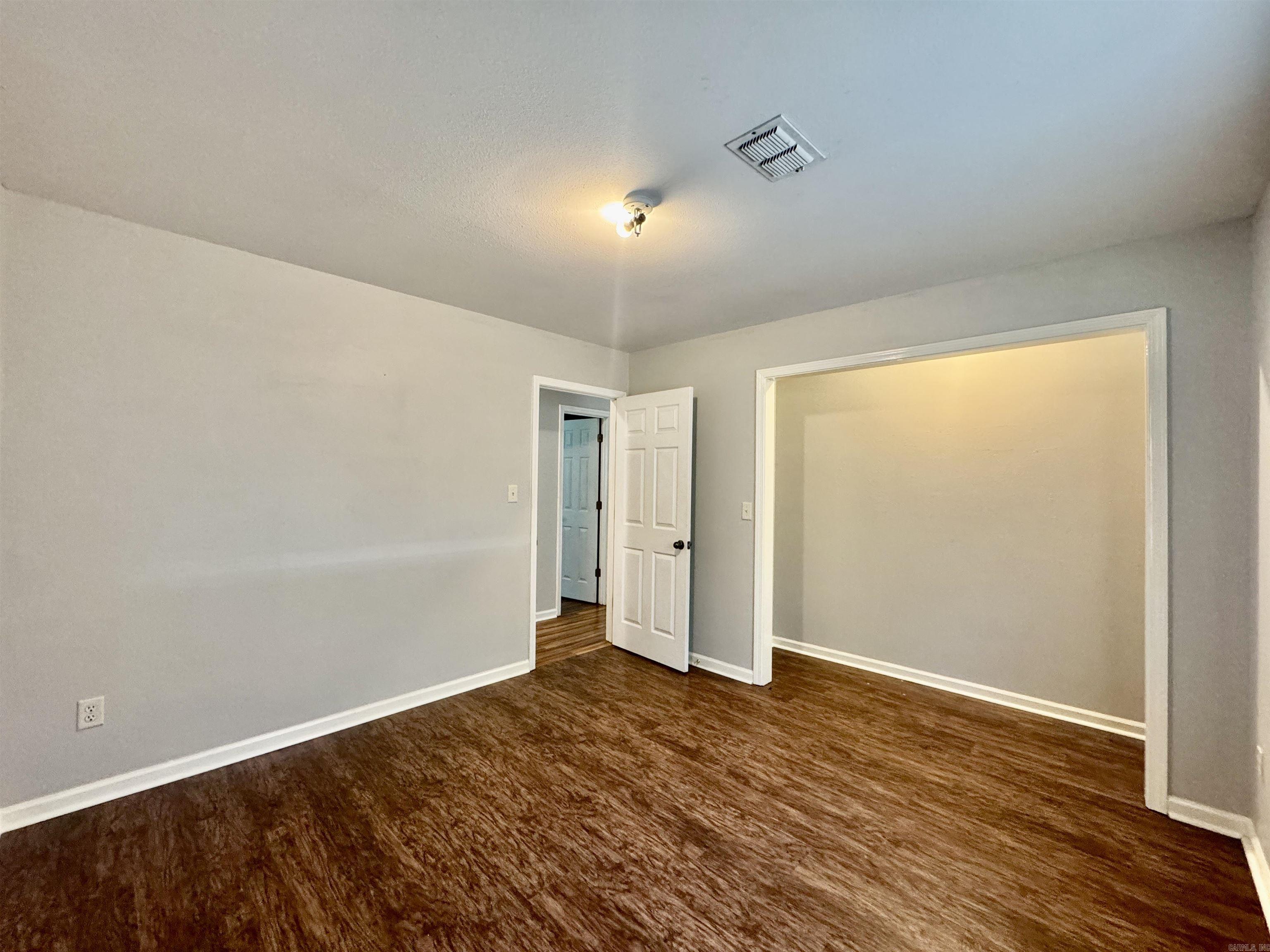 205 W Mountain View  Hot Springs, AR