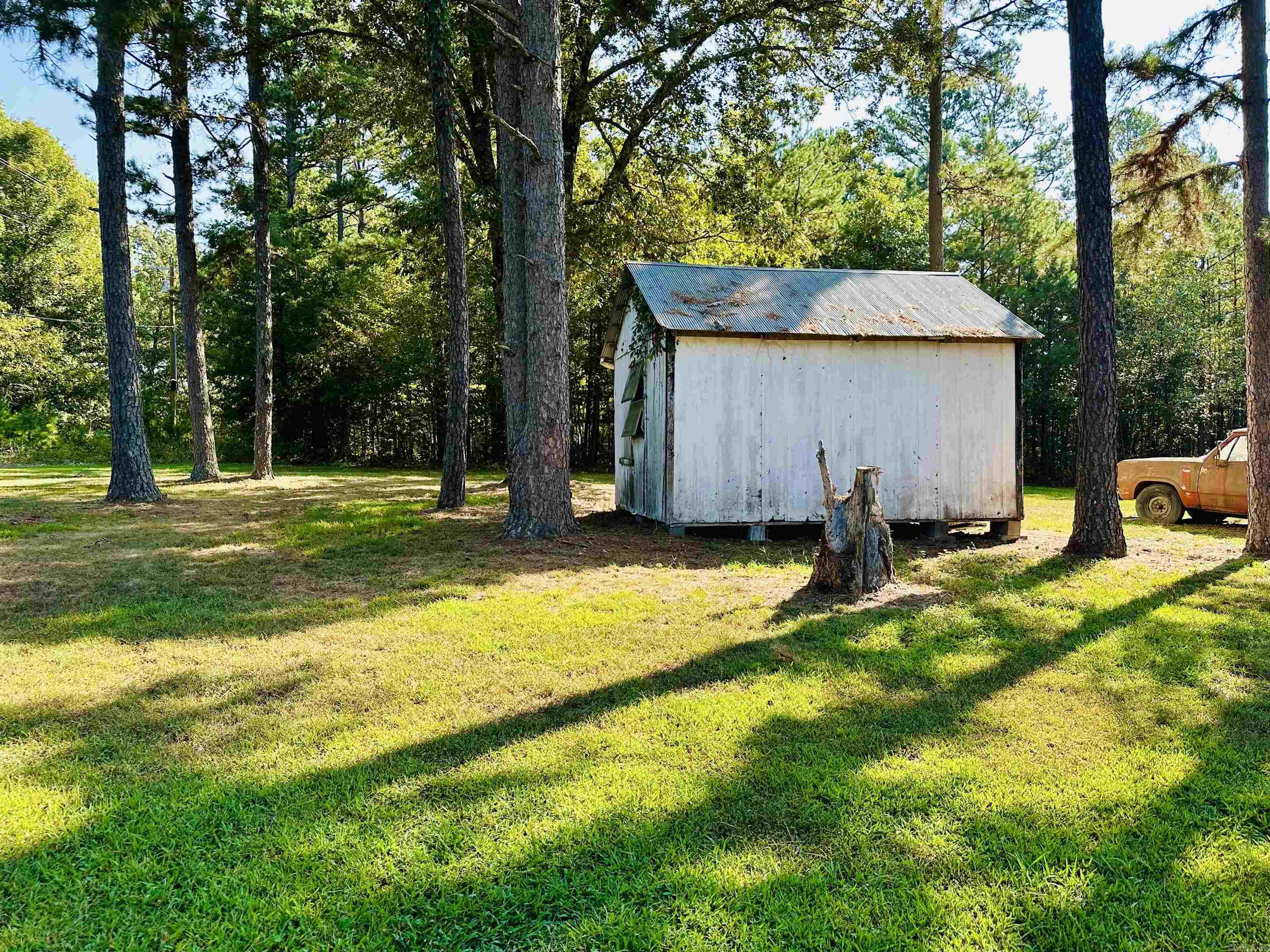 4854 Little Red River Rd.  Marshall, AR