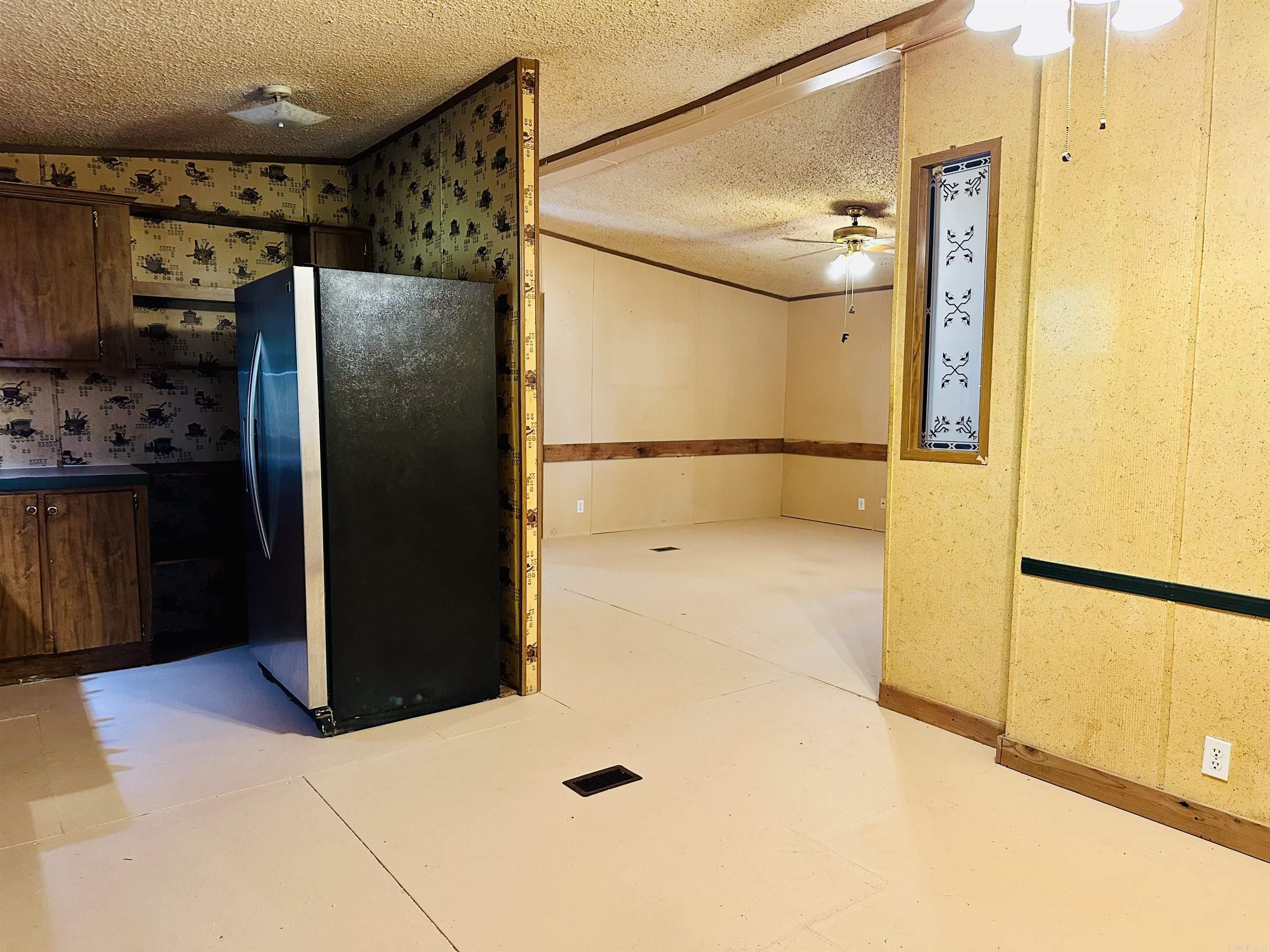 4854 Little Red River Rd.  Marshall, AR
