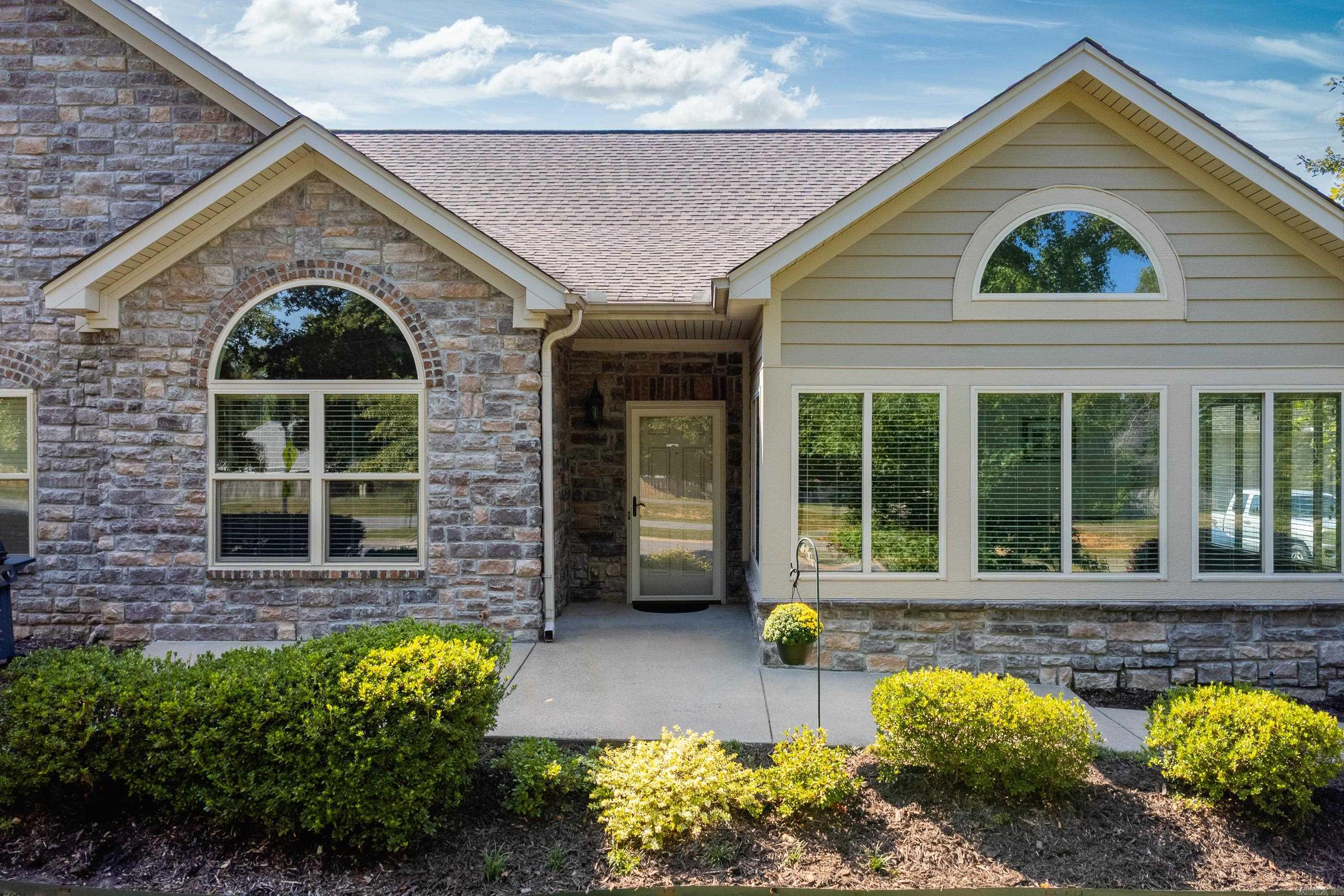 393 Mountain Terrace  Maumelle, AR