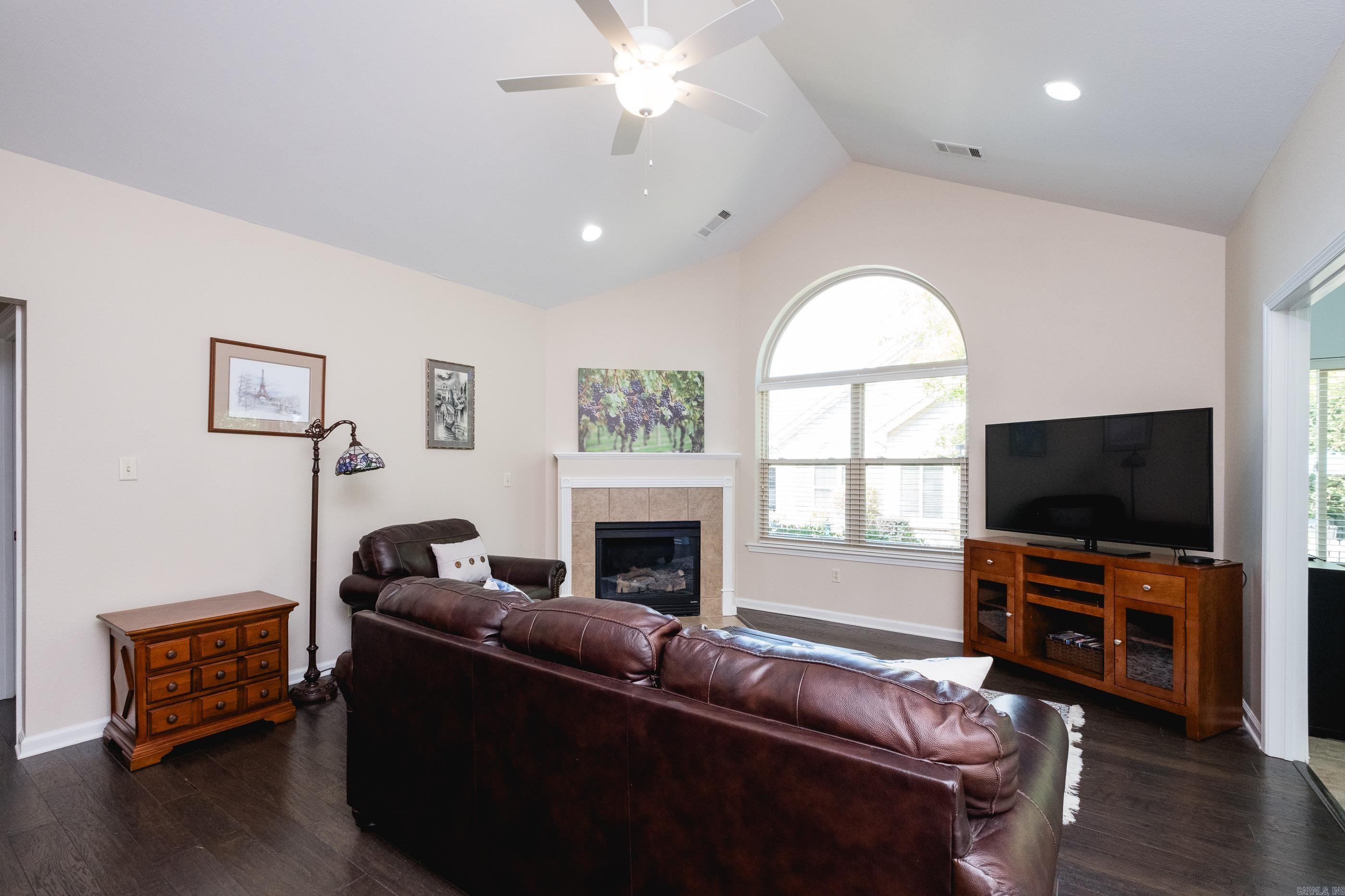 393 Mountain Terrace  Maumelle, AR