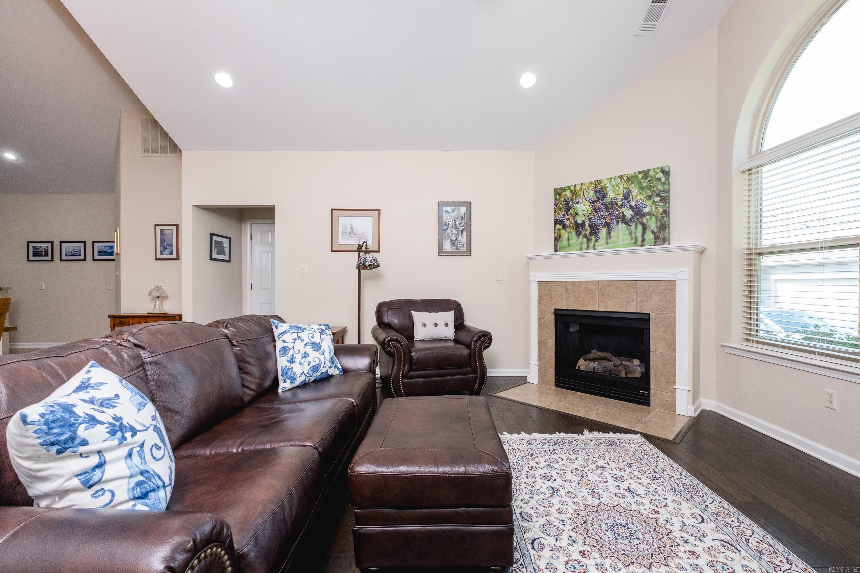 393 Mountain Terrace  Maumelle, AR