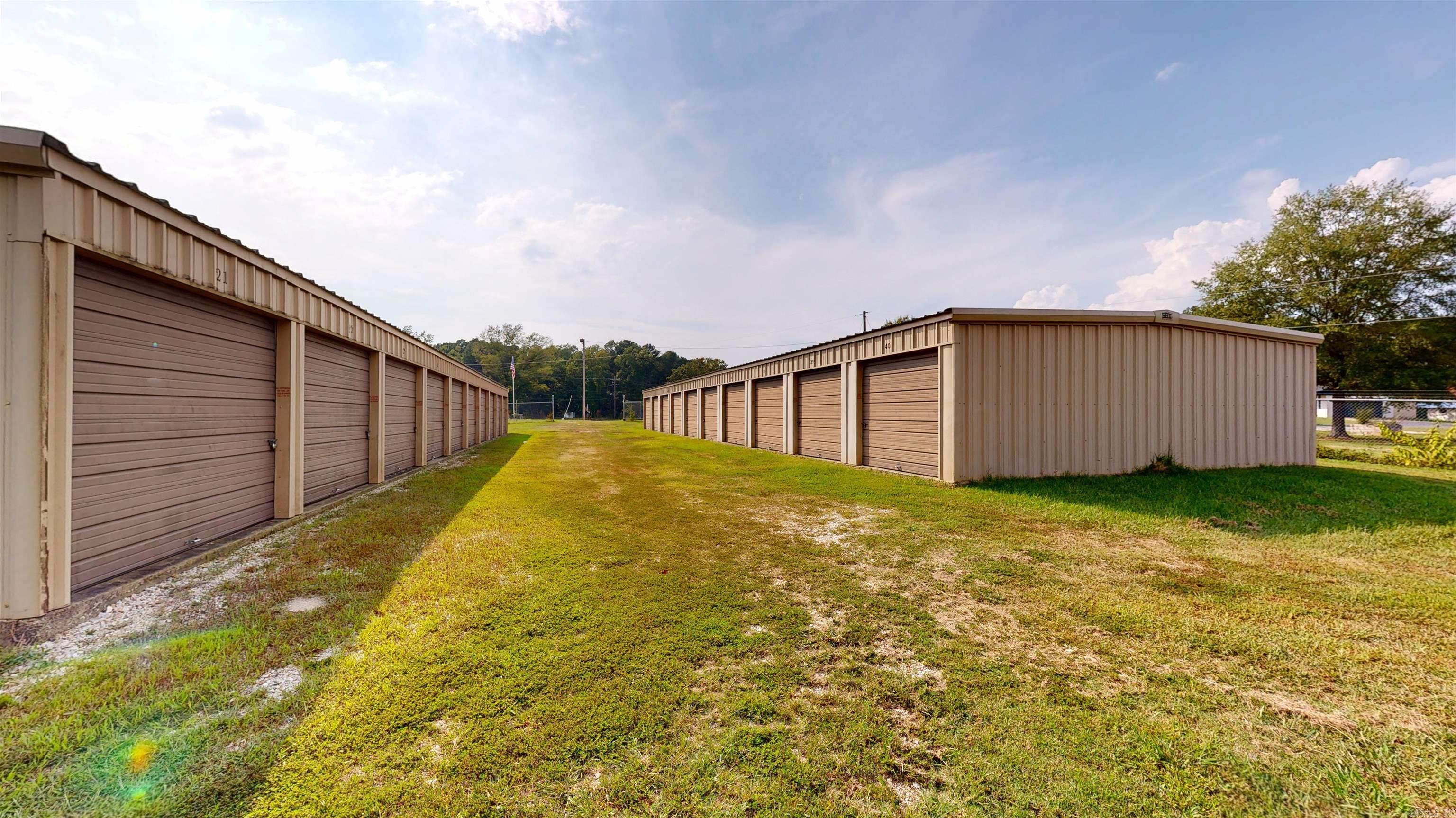 2568 Highway 7  Bismarck, AR