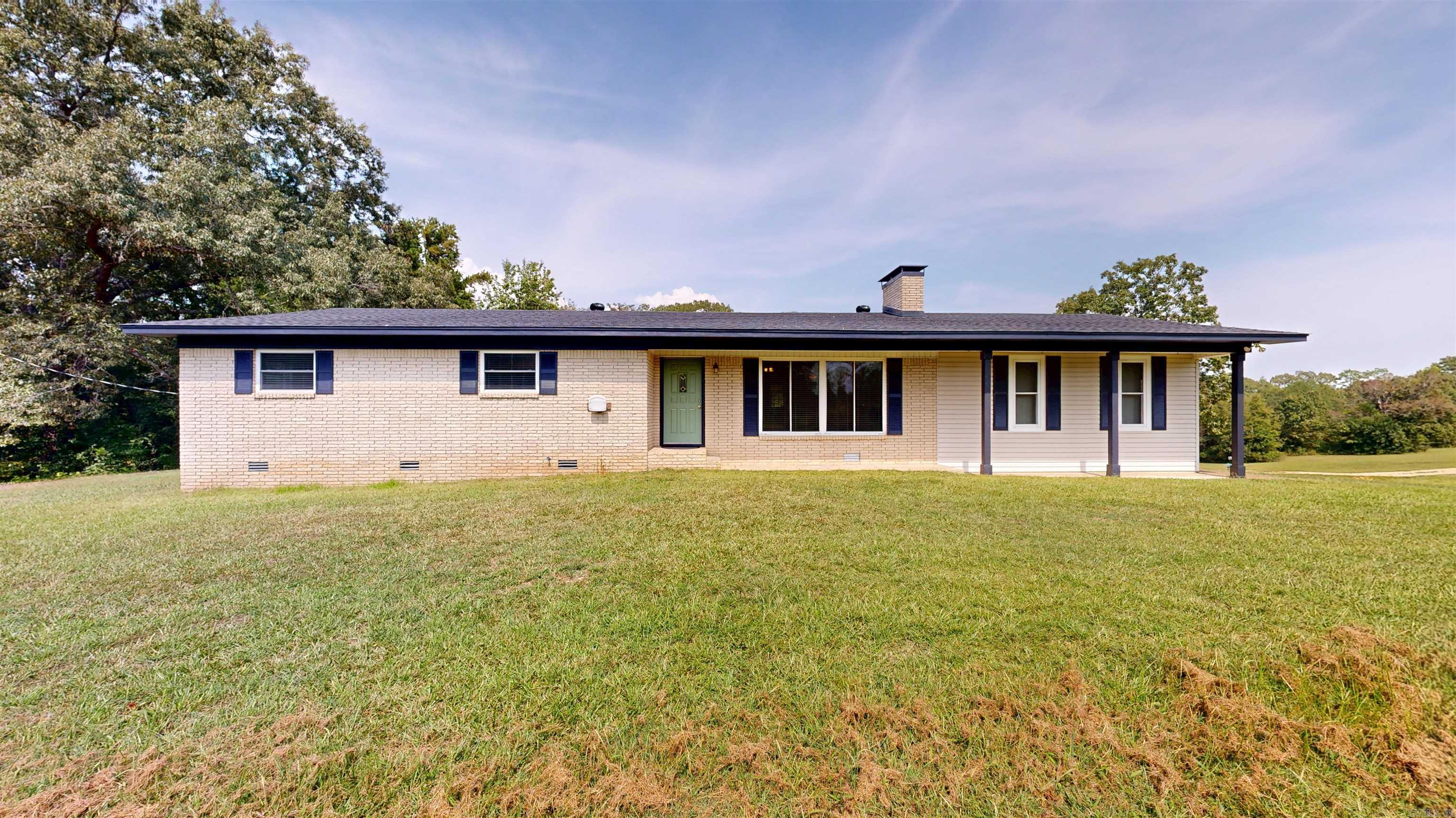 2568 Highway 7  Bismarck, AR