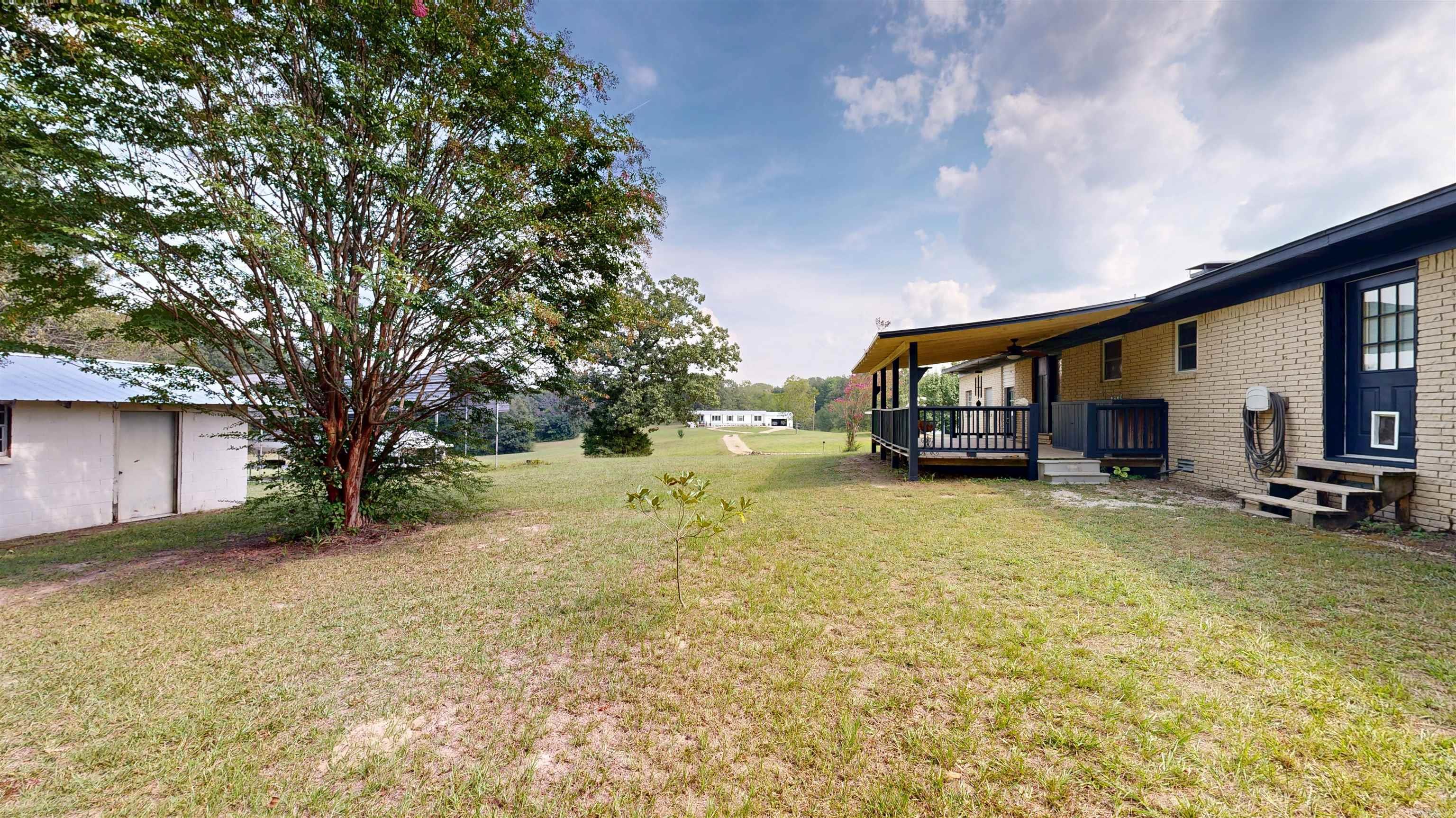 2570 Highway 7  Bismarck, AR