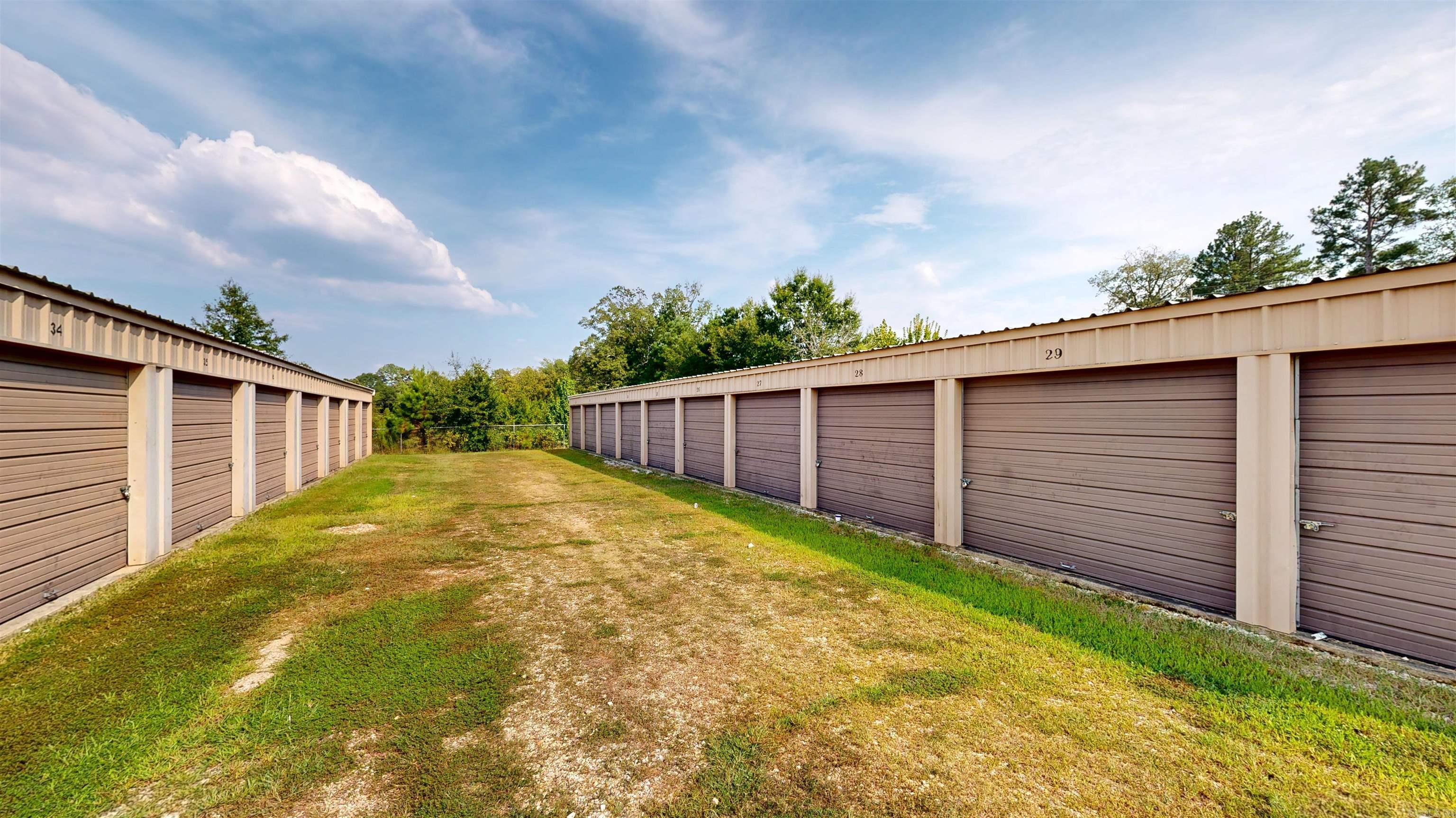 2568 Highway 7  Bismarck, AR