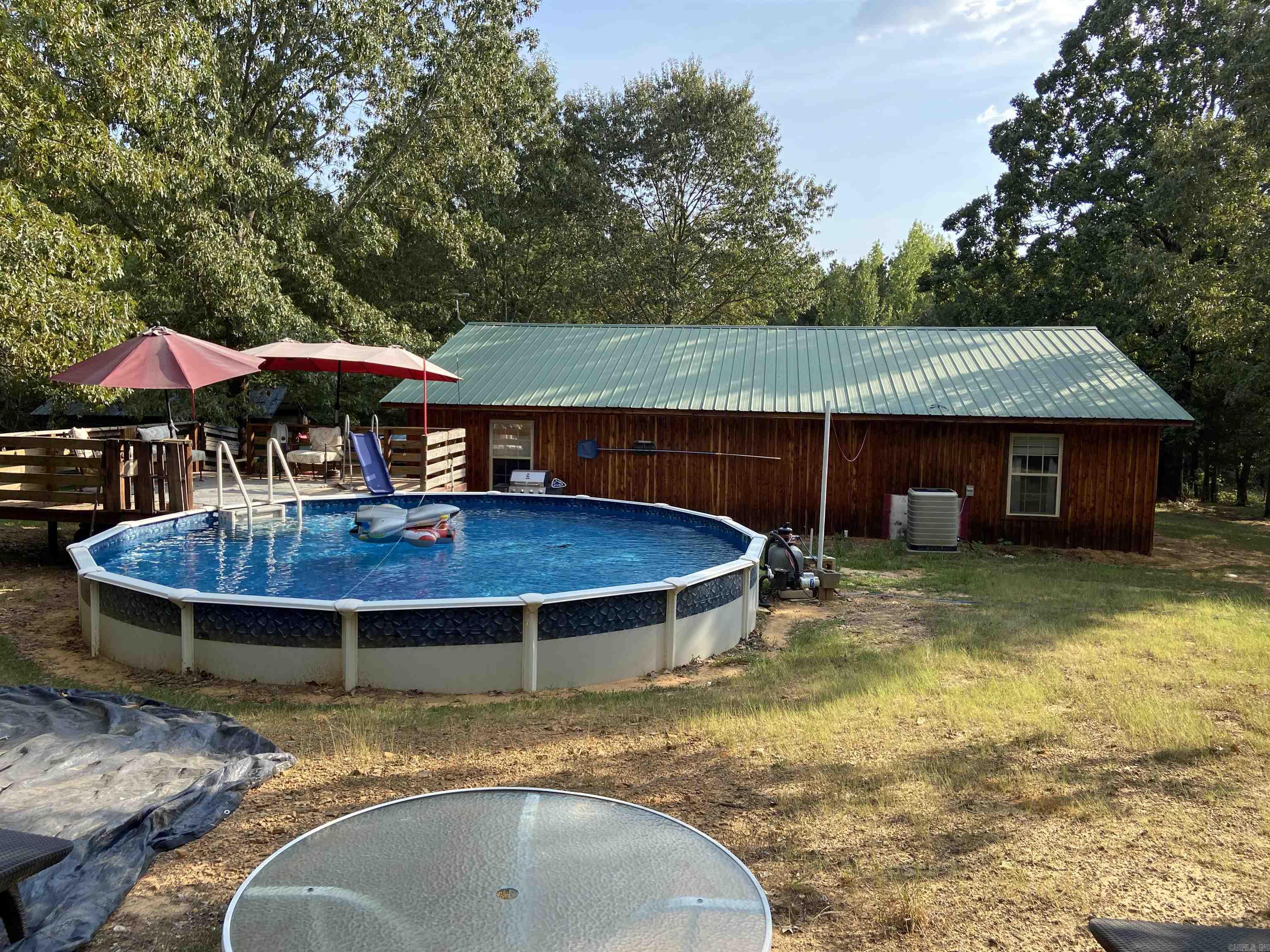 111 Hill  Romance, AR