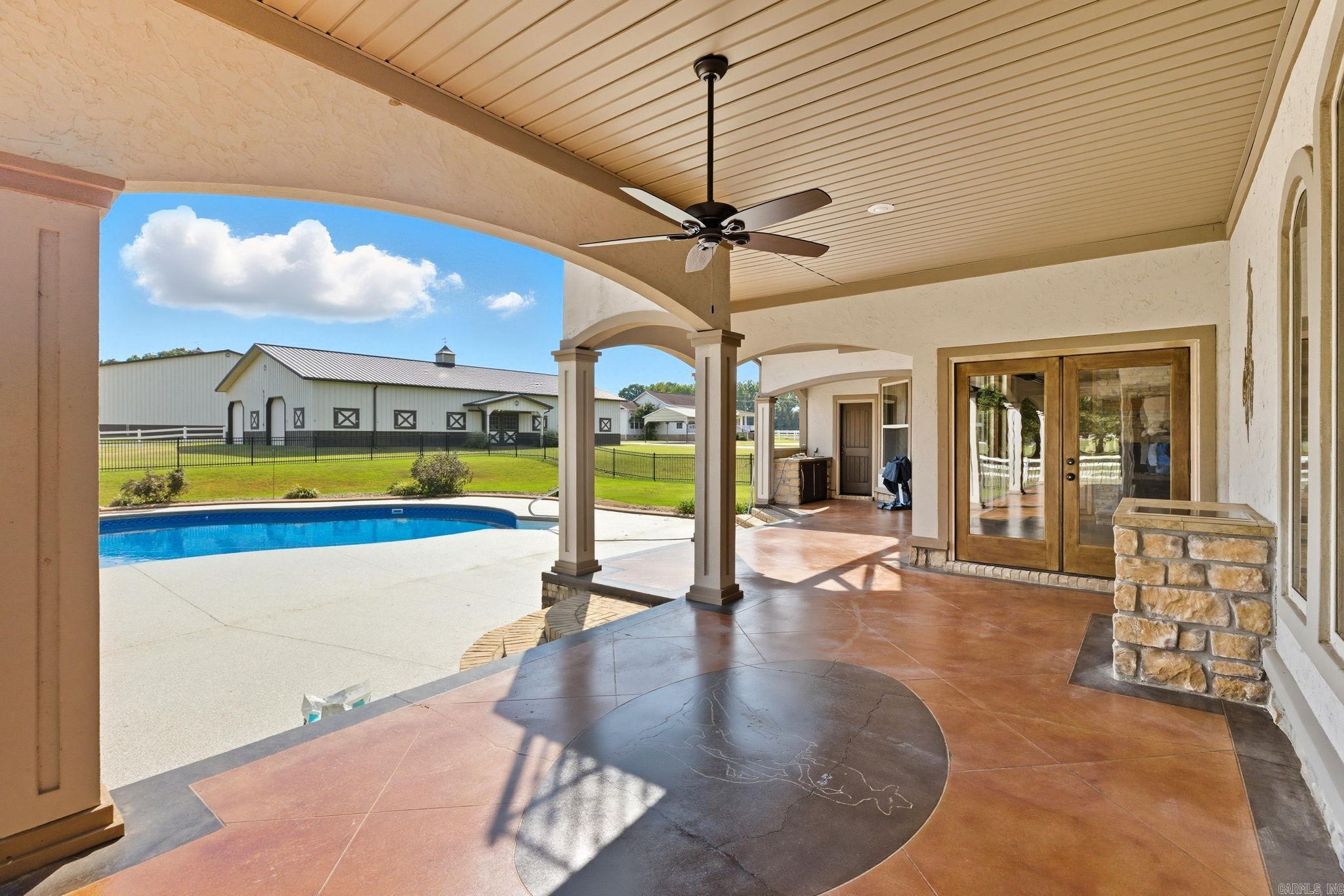 1801 W 64  El Paso, AR