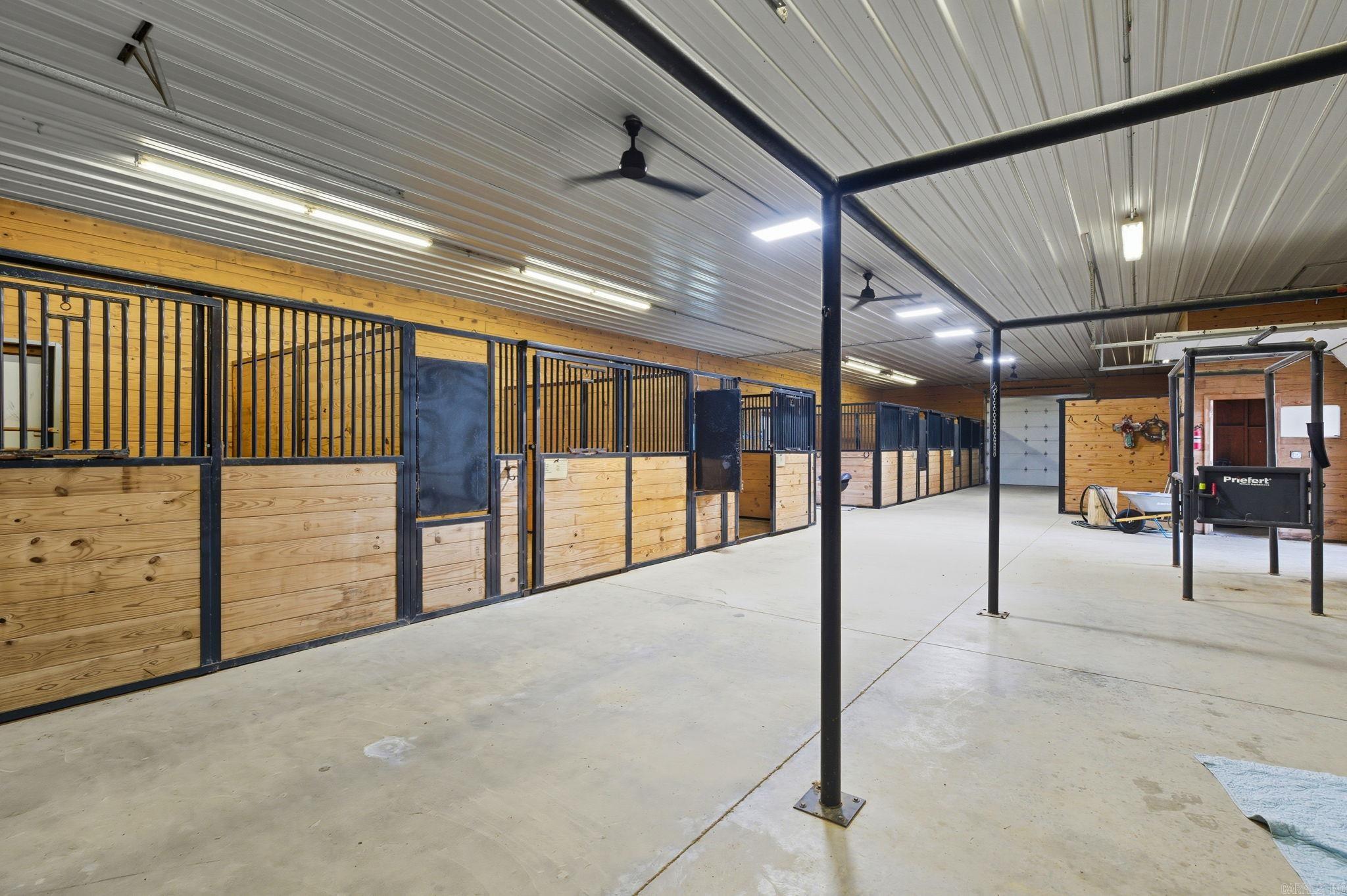 1801 W 64  El Paso, AR