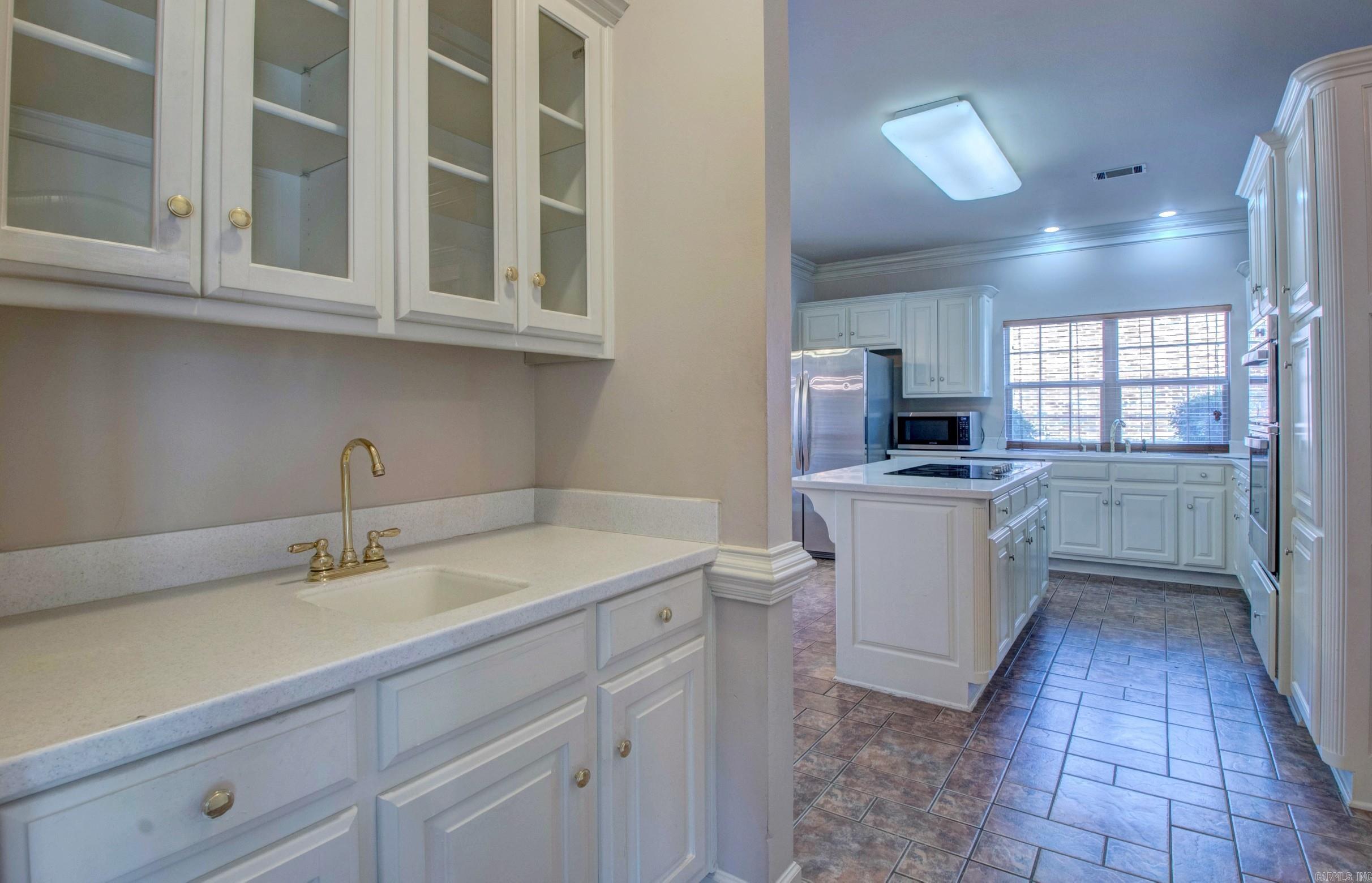 9 Shanna Lane Maumelle, AR 72113