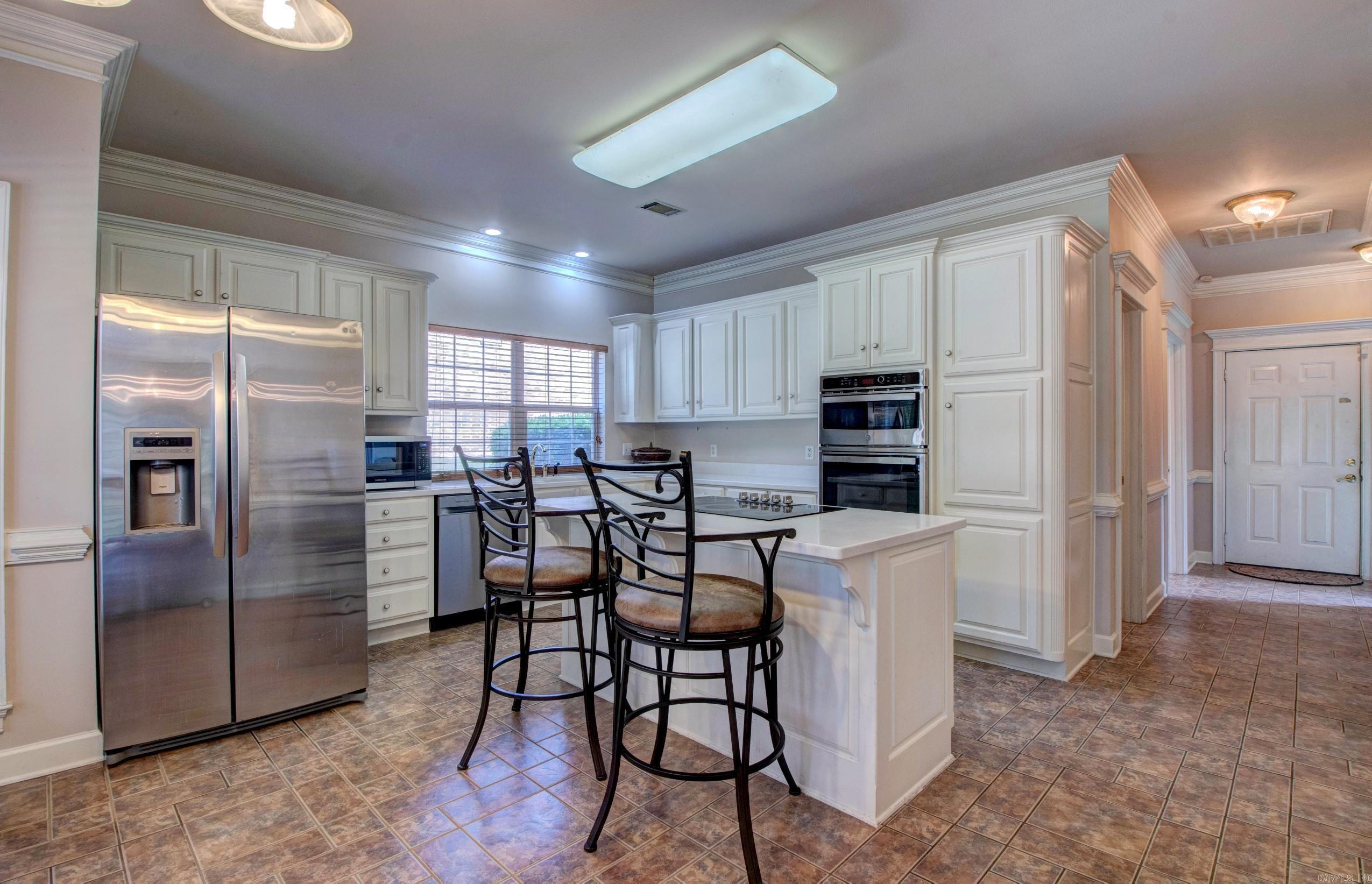 9 Shanna  Maumelle, AR
