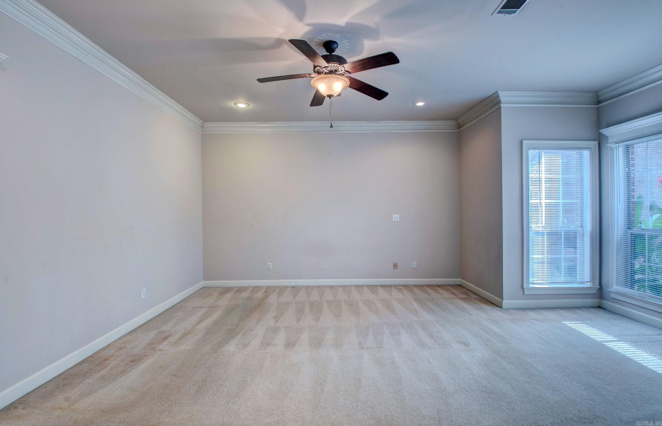 9 Shanna Lane Maumelle, AR 72113