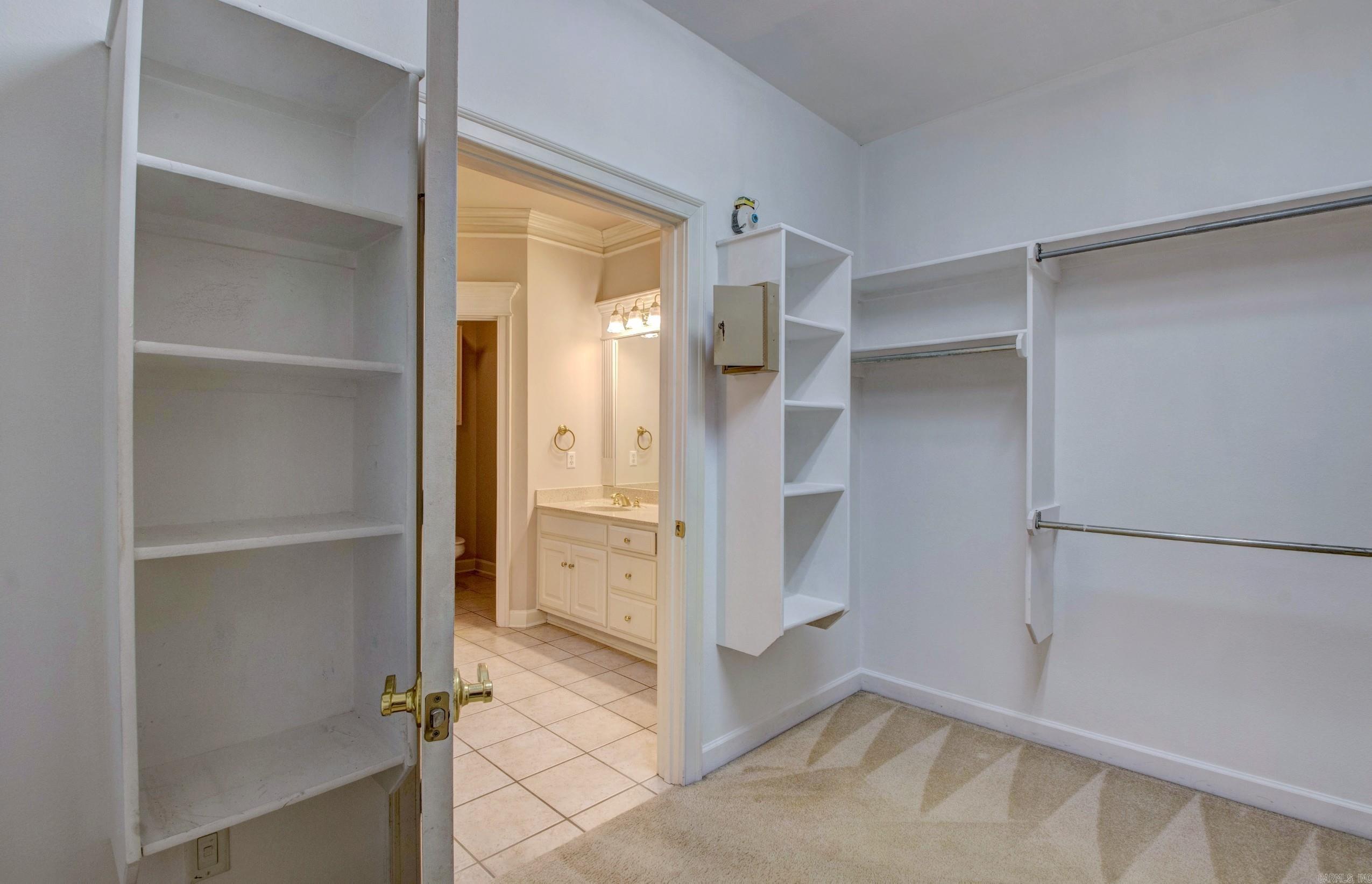 9 Shanna Lane Maumelle, AR 72113