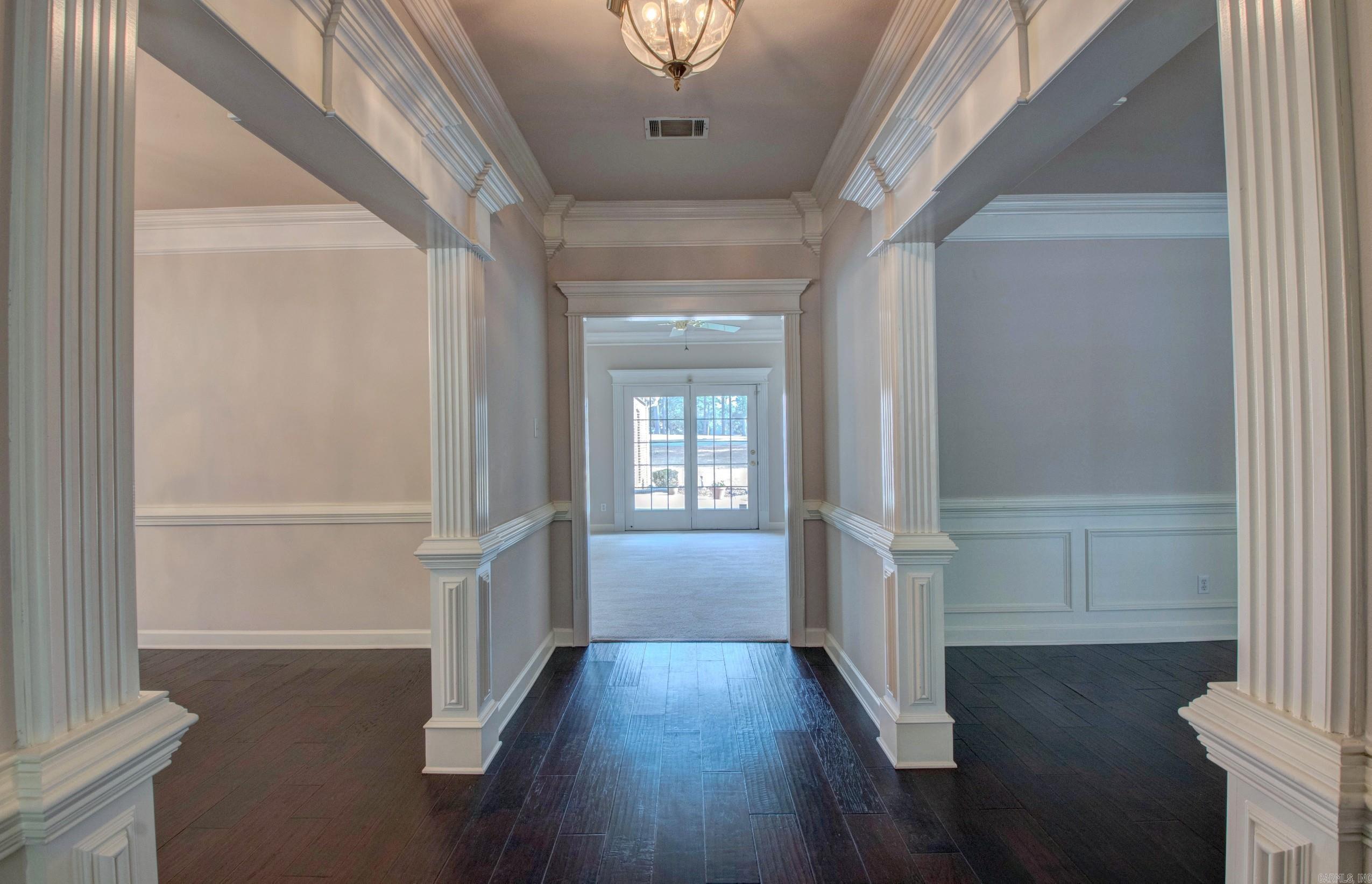 9 Shanna Lane Maumelle, AR 72113