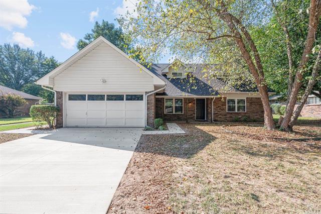 10112  Meandering  Fort Smith, AR
