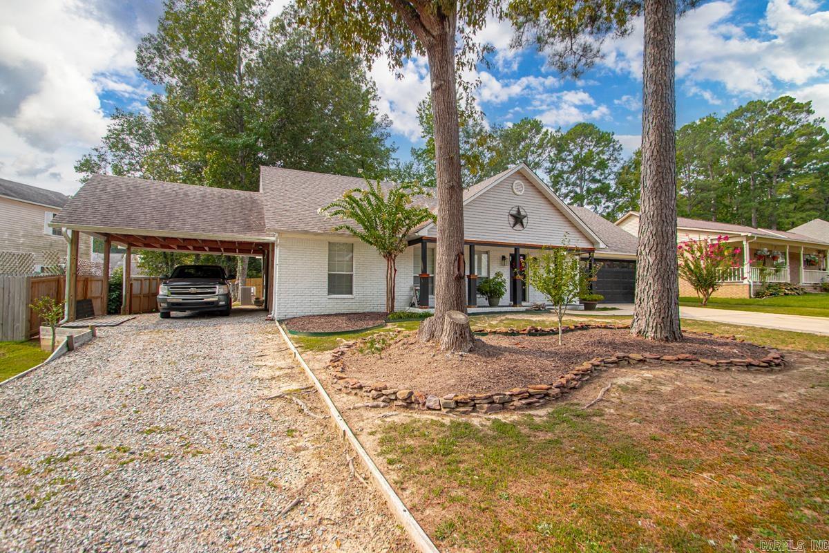 702 Holly Lynn  Bryant, AR