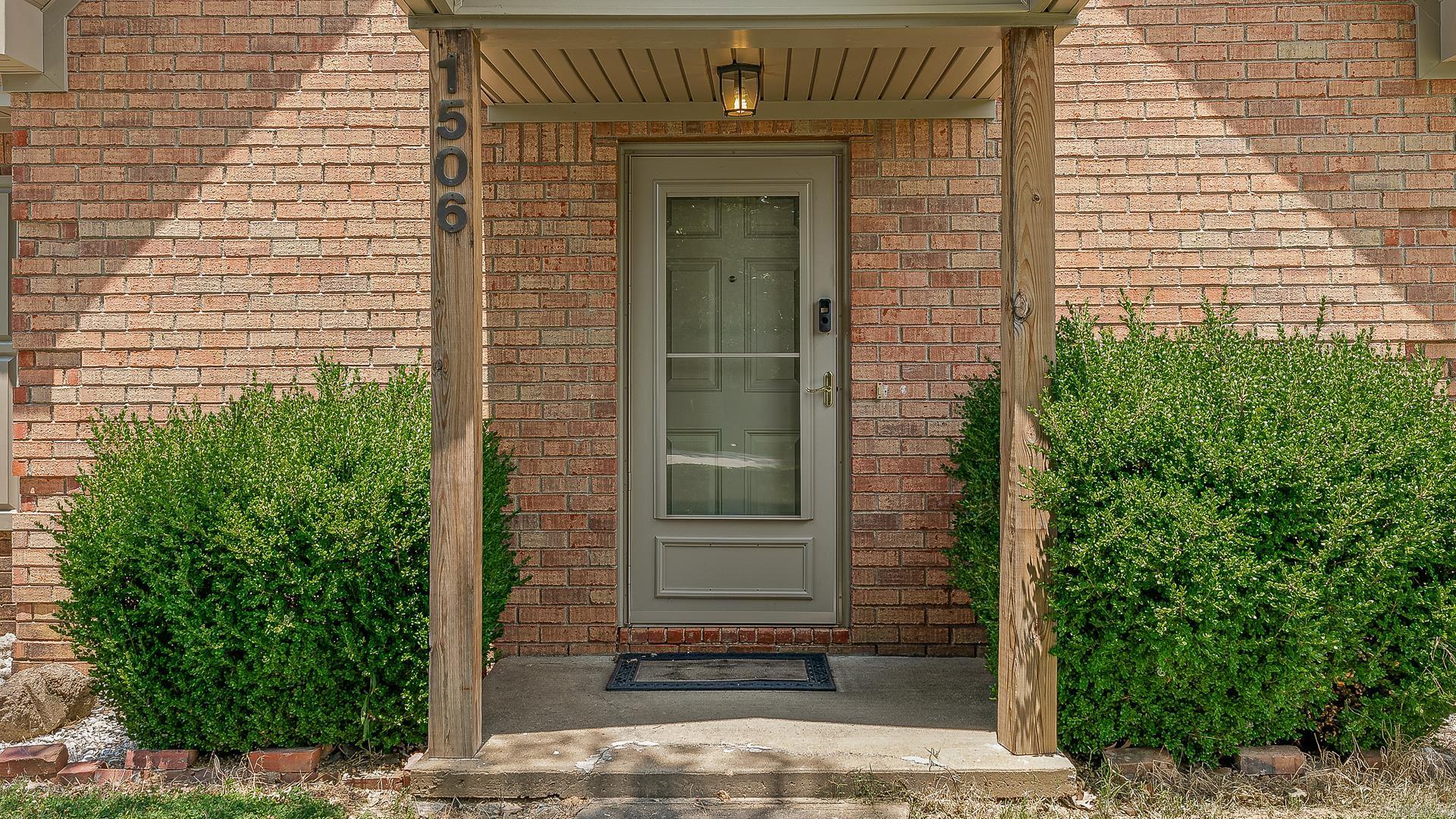 1506 Golf Course  Jonesboro, AR