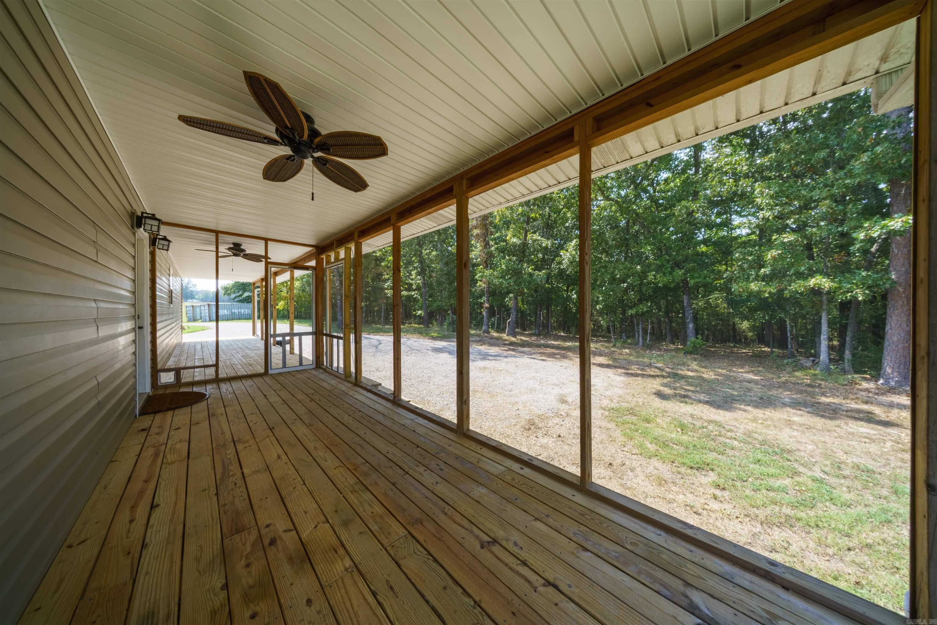 1066 AR Hwy 58  Cave City, AR