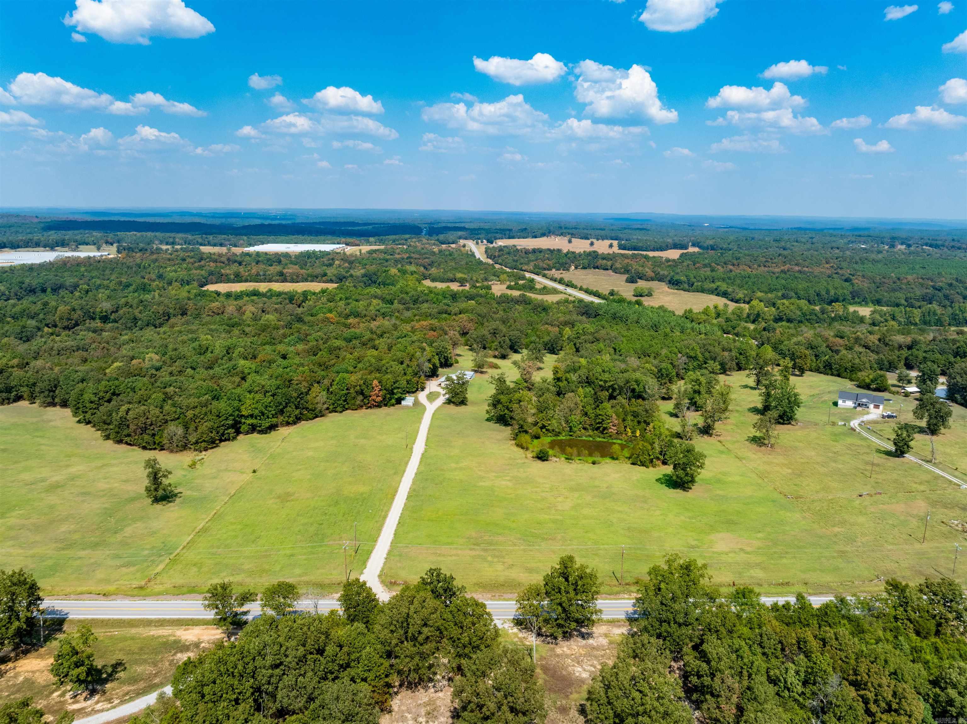 1066 AR Hwy 58  Cave City, AR