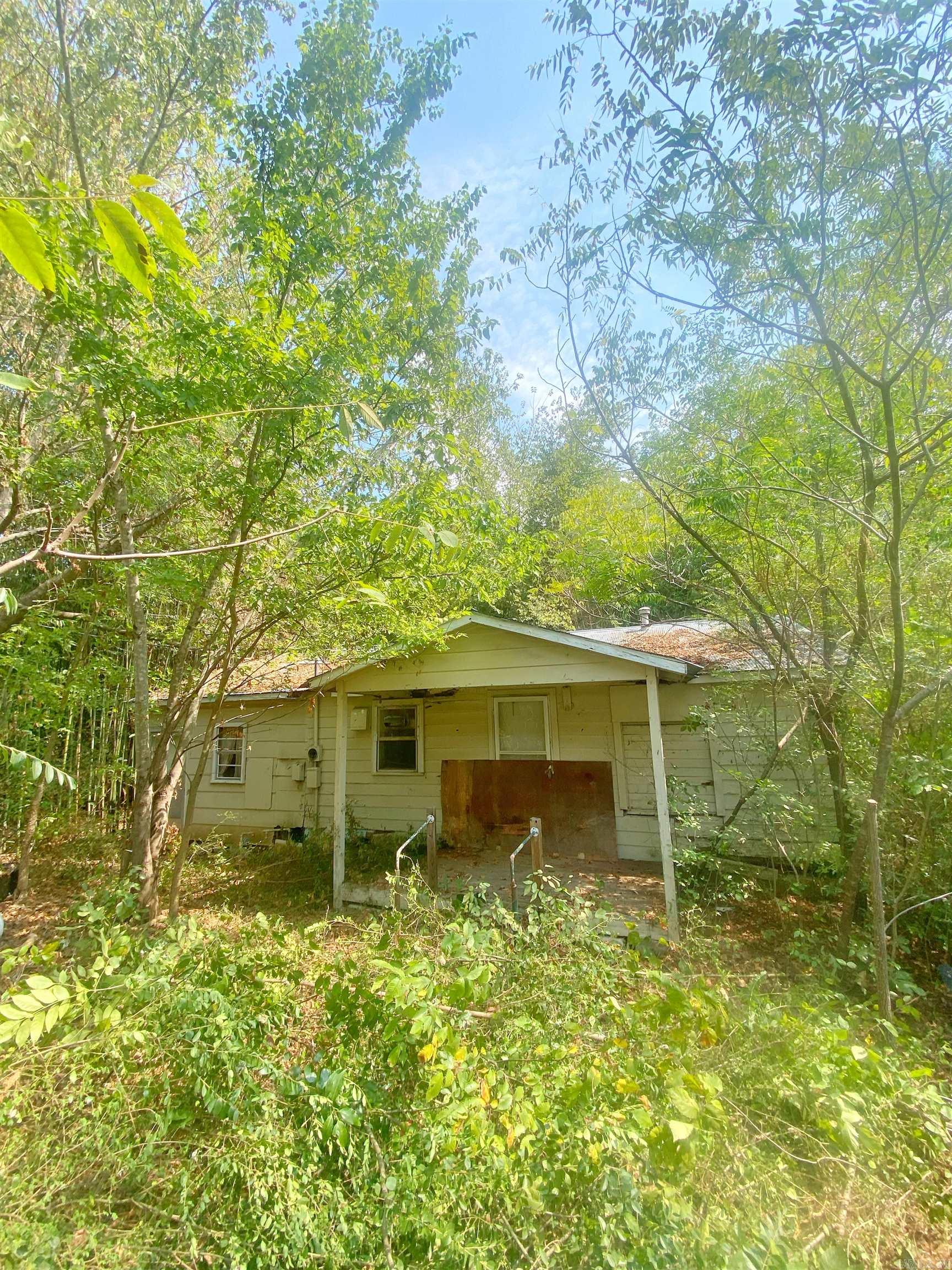 310 W North  Heber Springs, AR