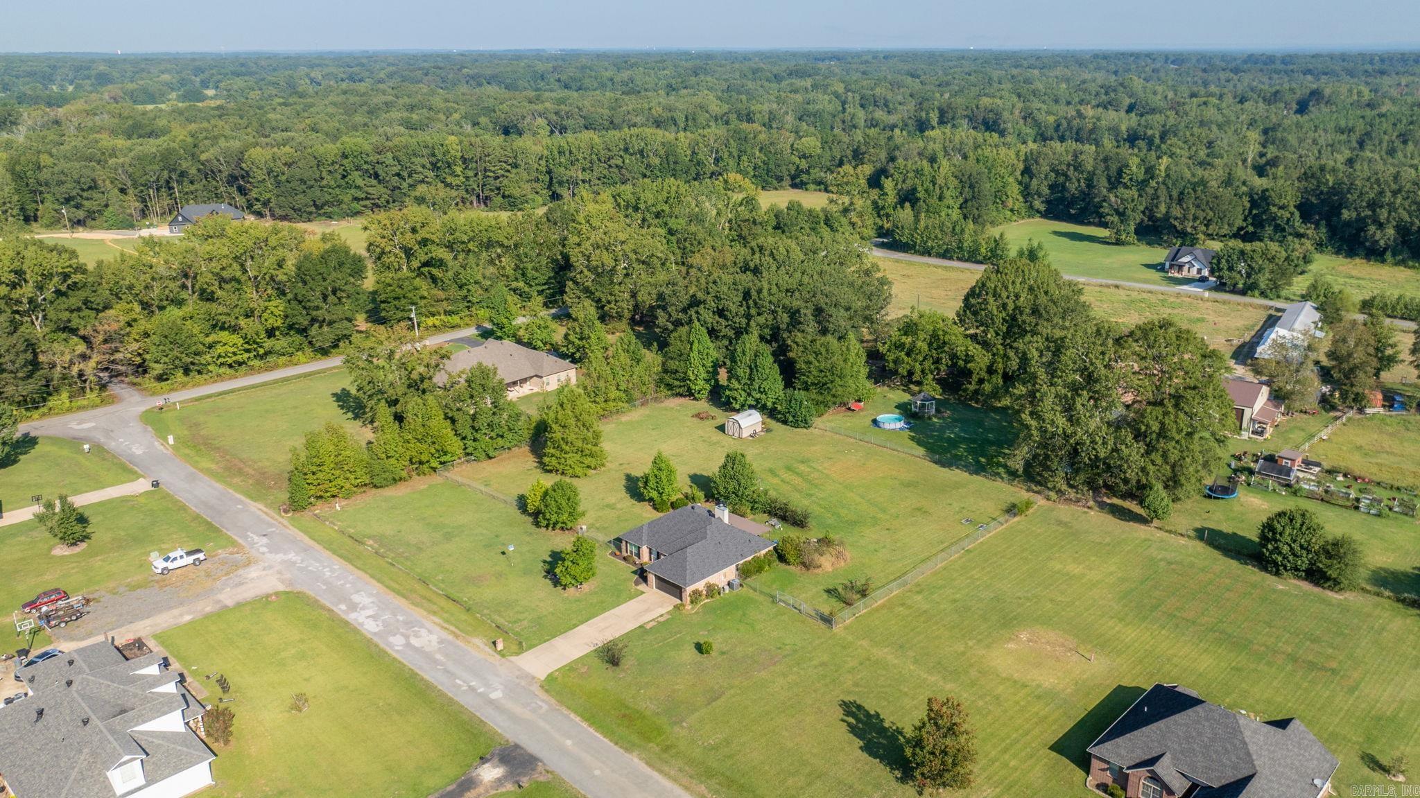 50 Saddle Brook  Austin, AR