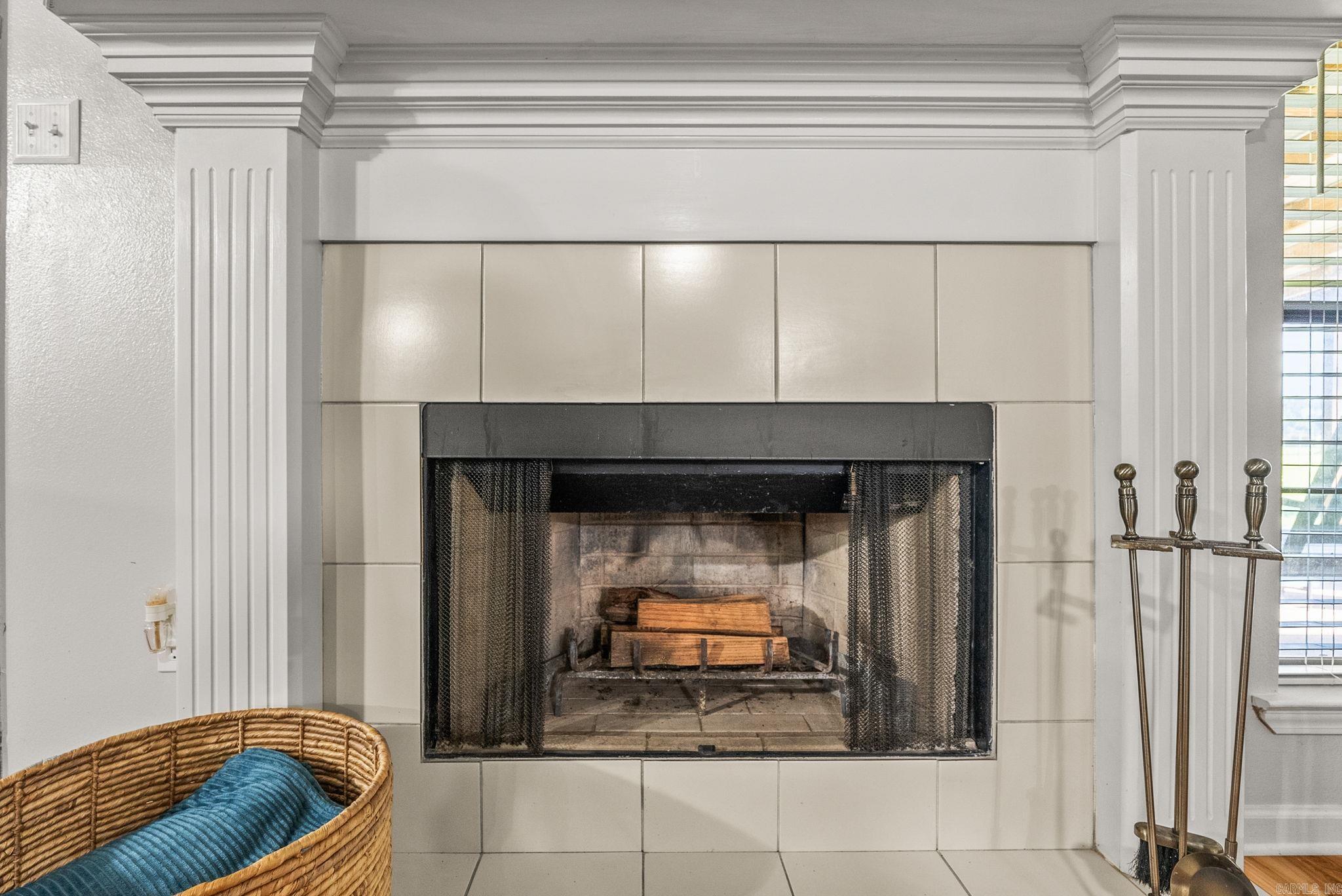 50 Saddle Brook  Austin, AR