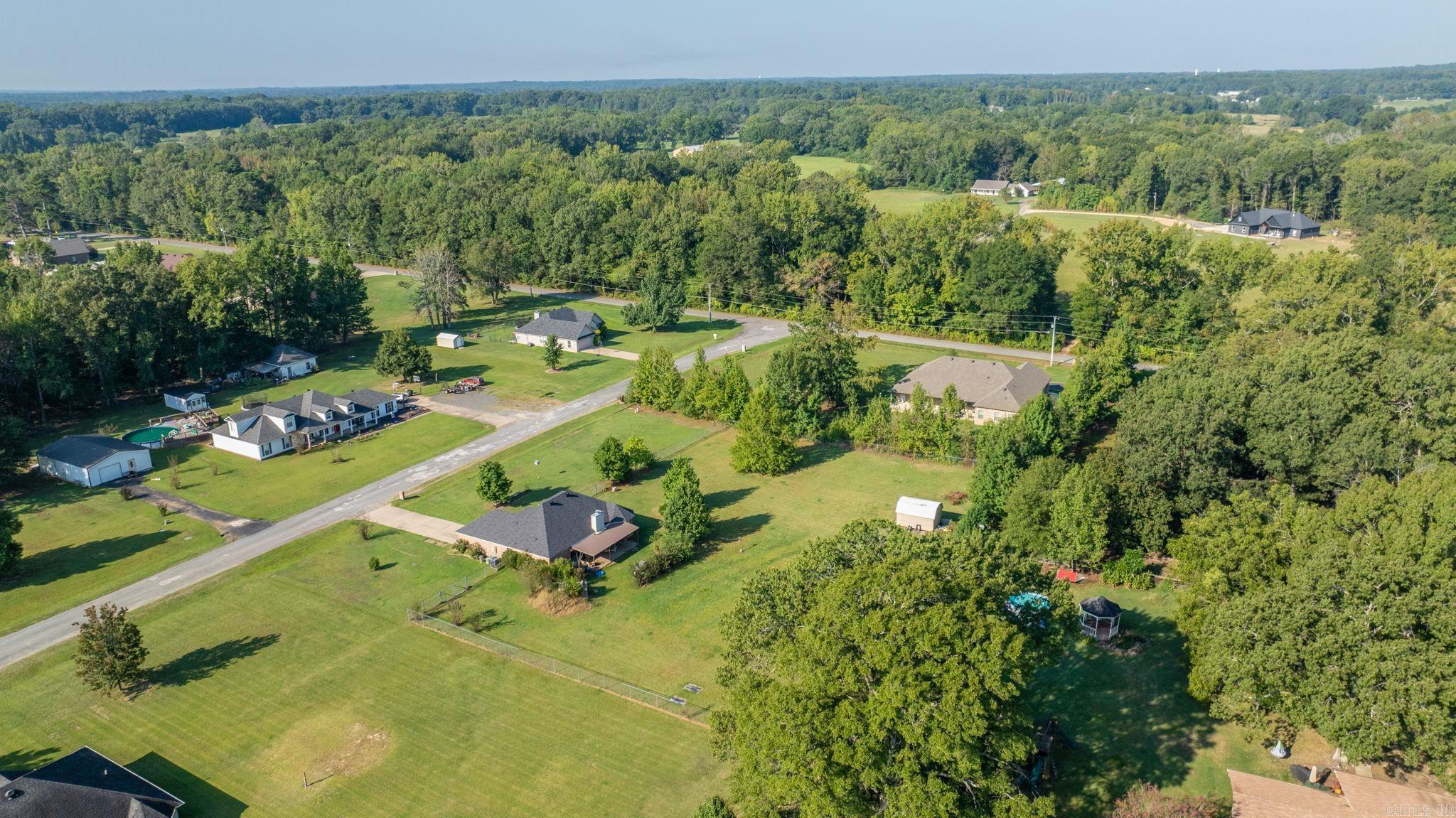 50 Saddle Brook  Austin, AR