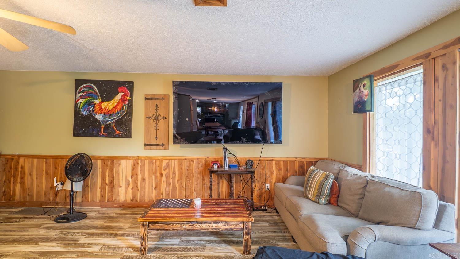 12 Riverbend Road  Mammoth Spring, AR