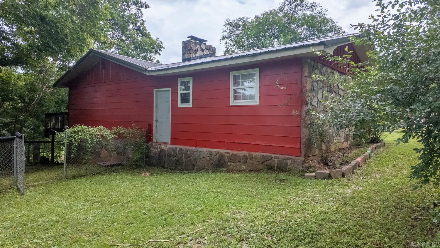 12 Riverbend Road  Mammoth Spring, AR