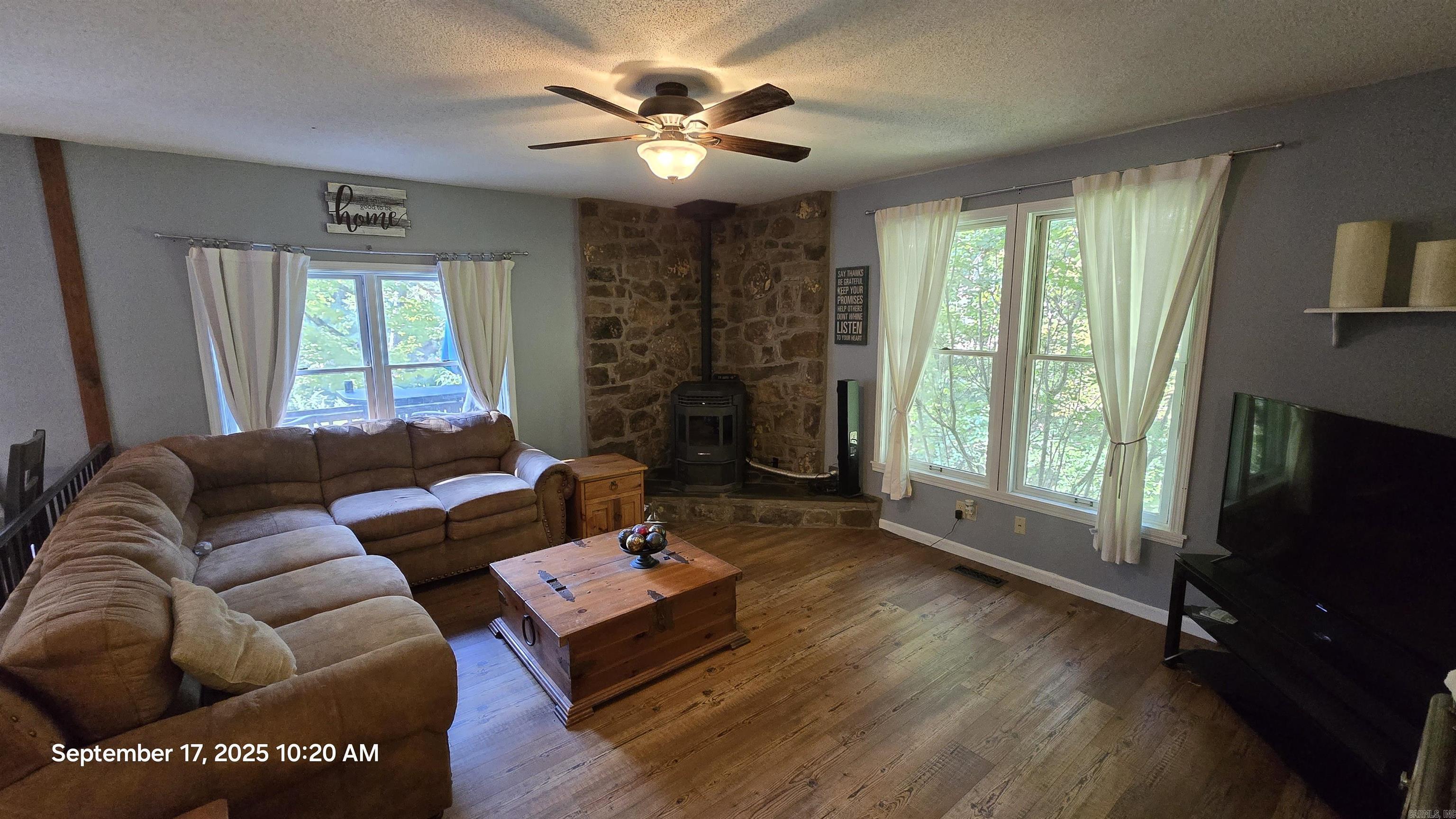 106 Whistling Pines  Fairfield Bay, AR