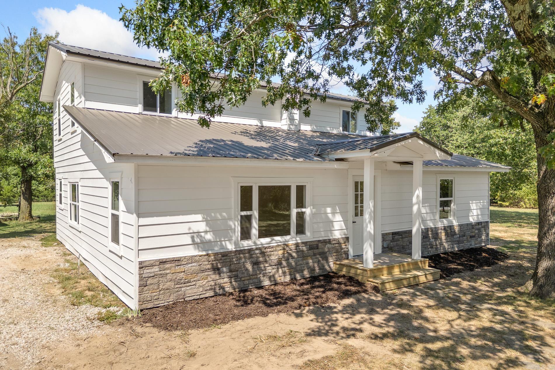 8020 Orchard Point  Harrison, AR