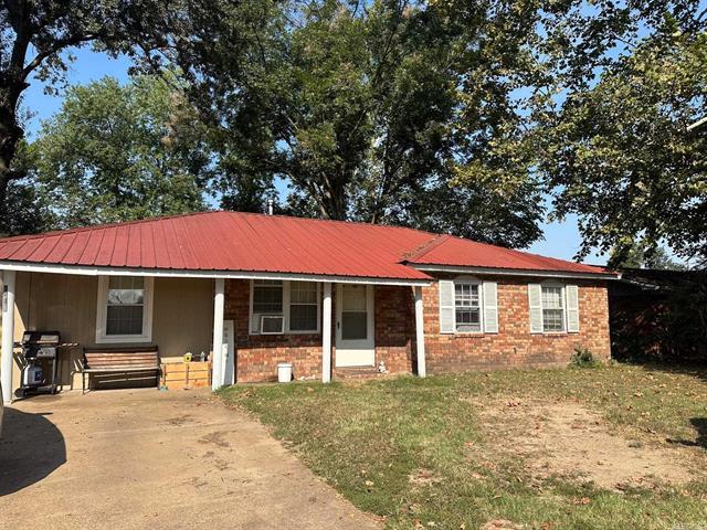 1319  Cindy  Newport, AR