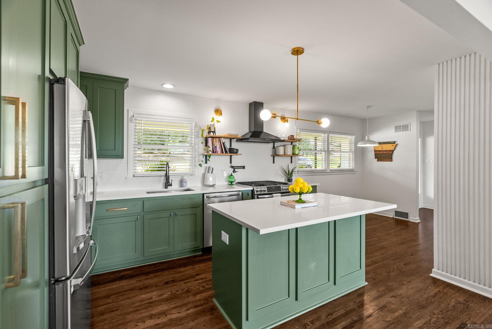 7009 Kingwood  Little Rock, AR
