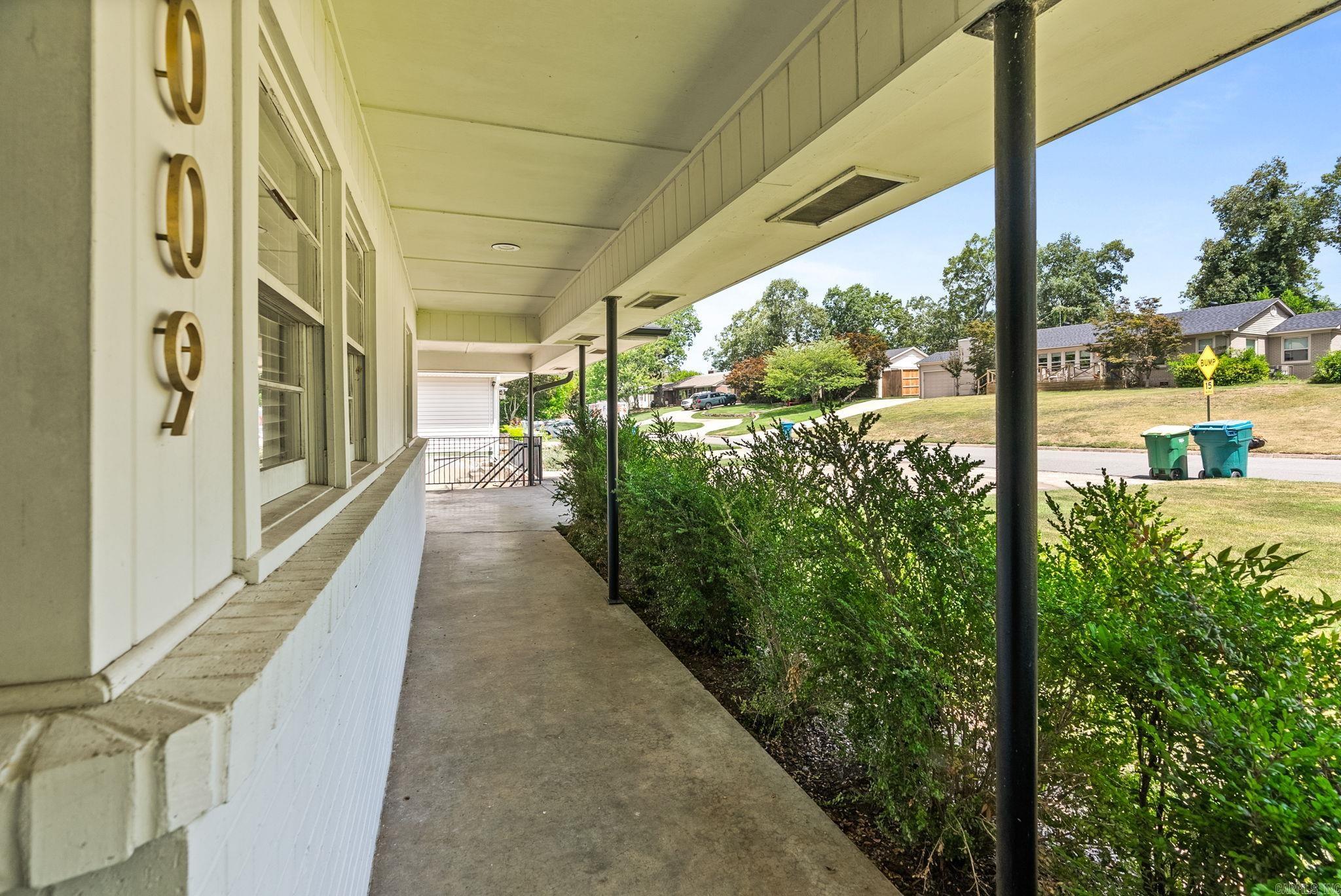 7009 Kingwood  Little Rock, AR