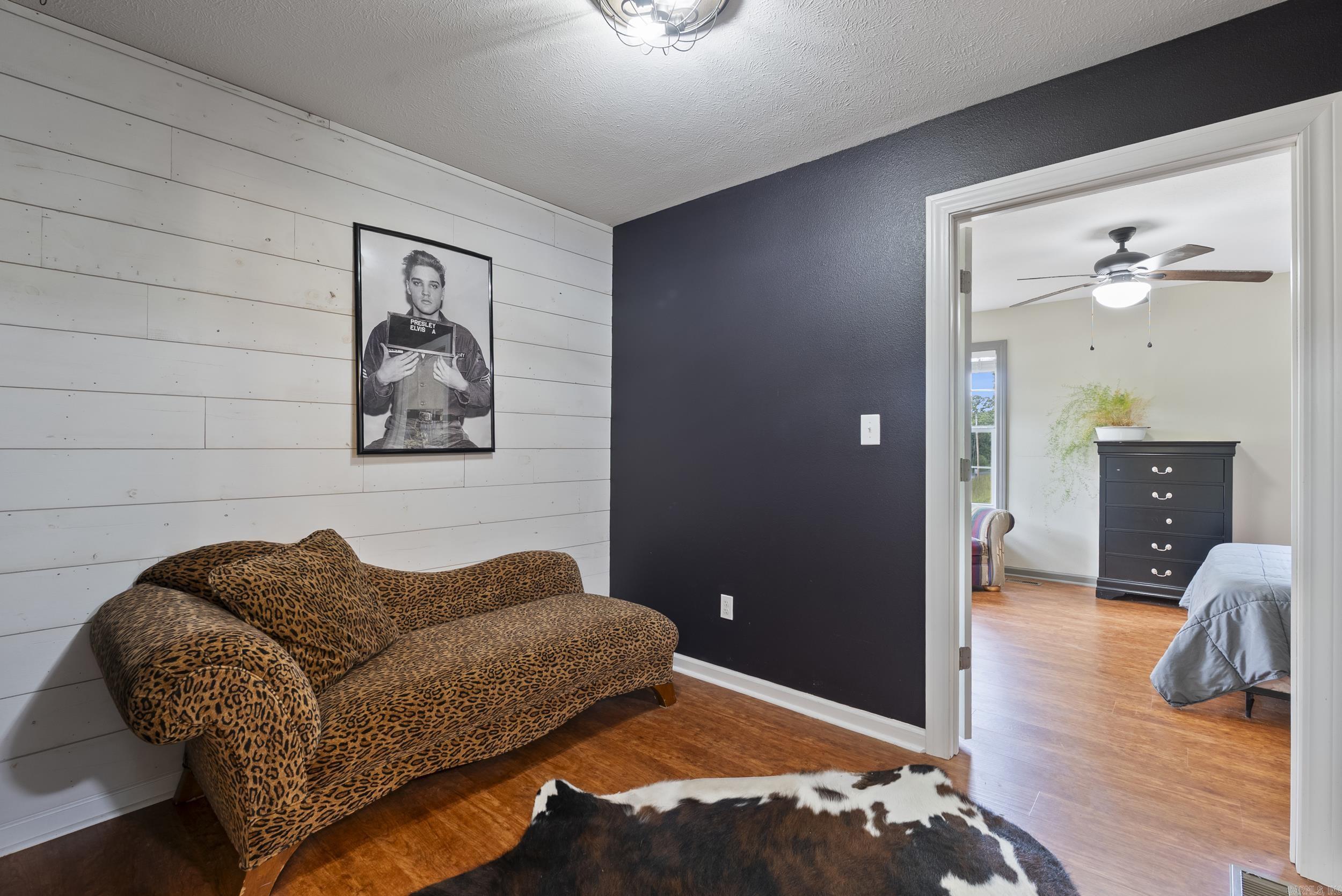 30 Conwell  Conway, AR