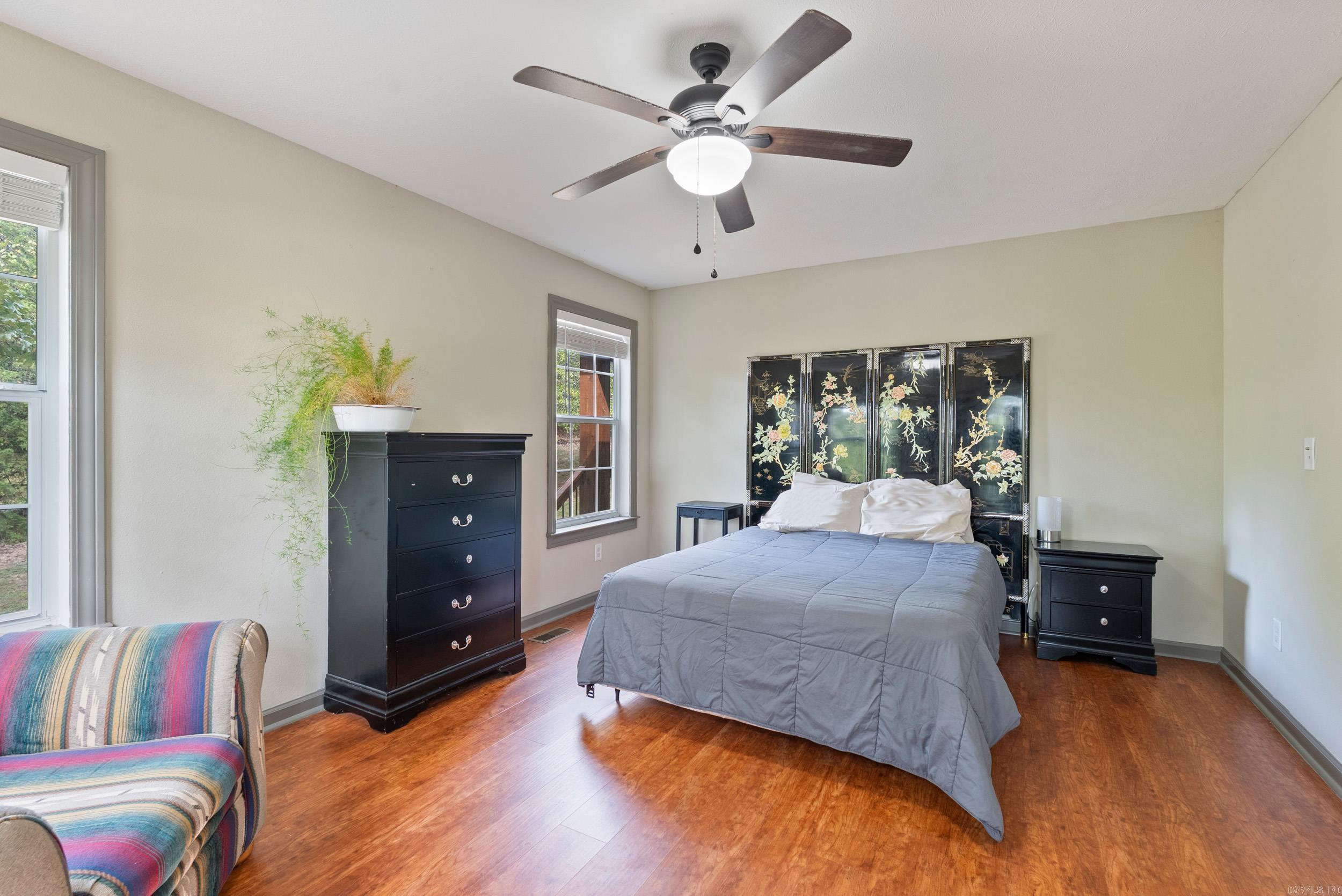 30 Conwell  Conway, AR