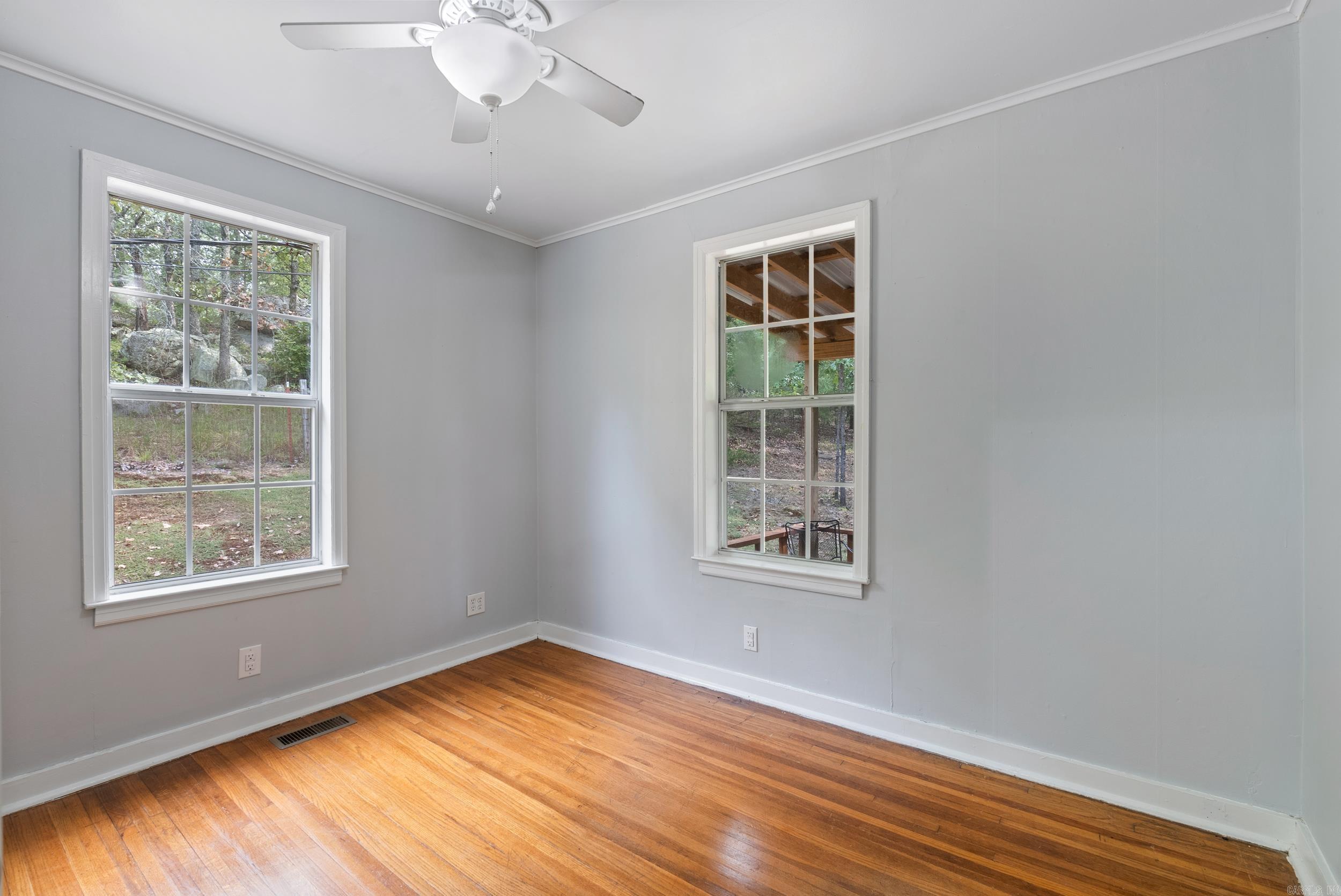 30 Conwell  Conway, AR