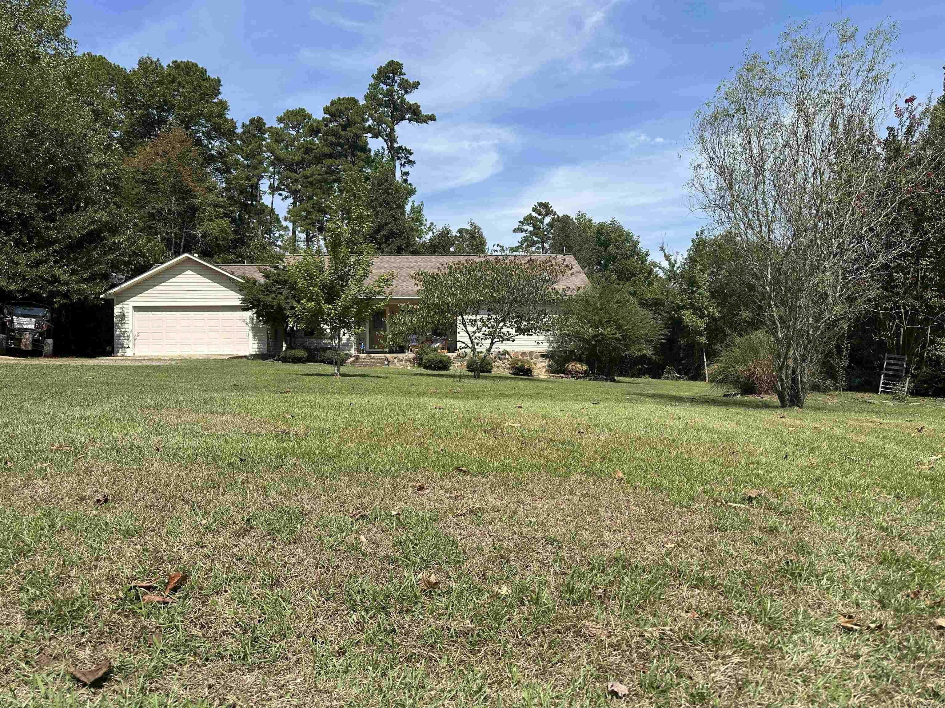 650 Burning Tree  Greers Ferry, AR