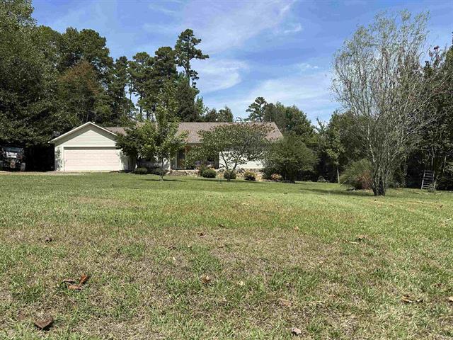 650  Burning Tree  Greers Ferry, AR