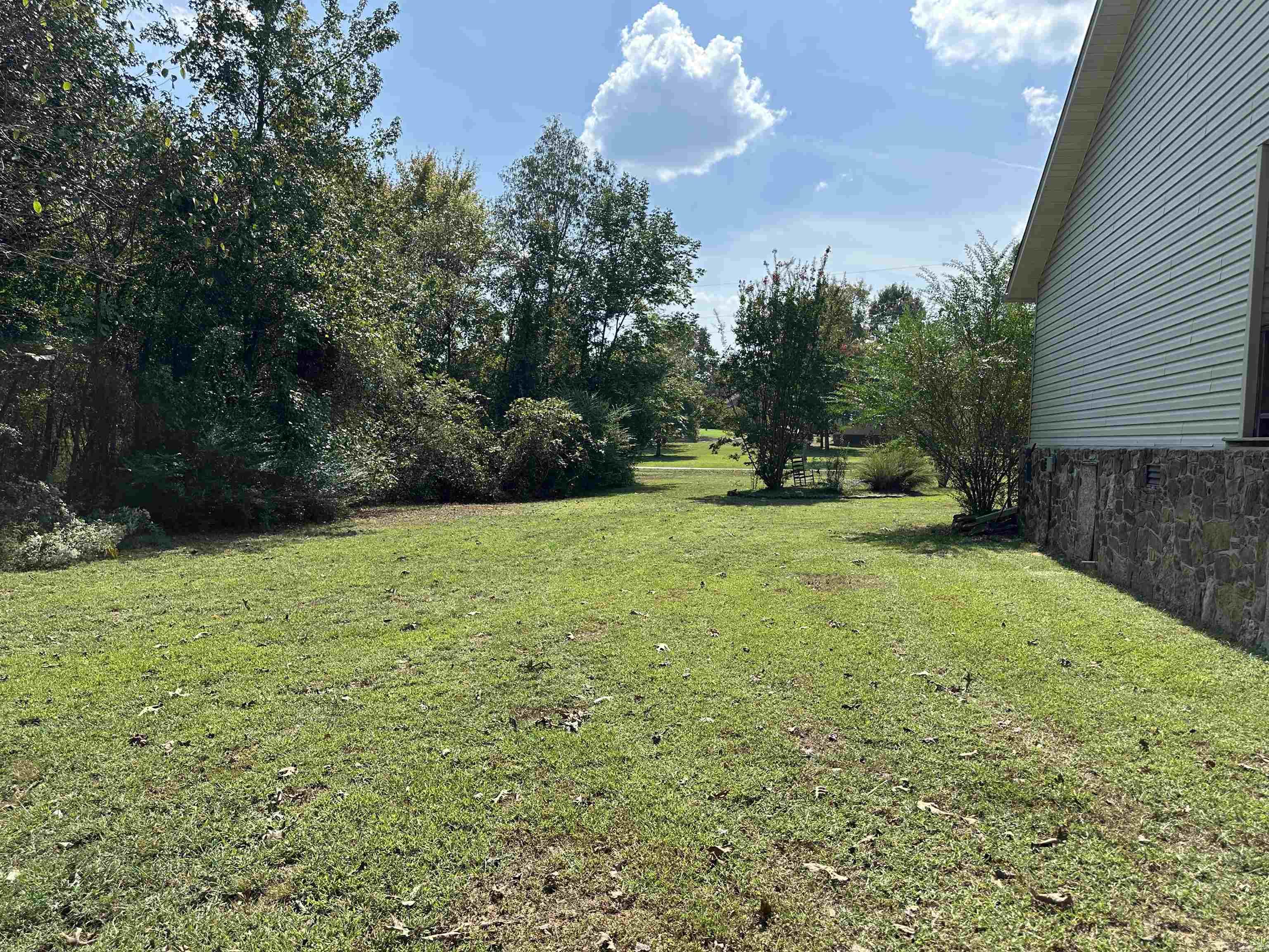 650 Burning Tree  Greers Ferry, AR