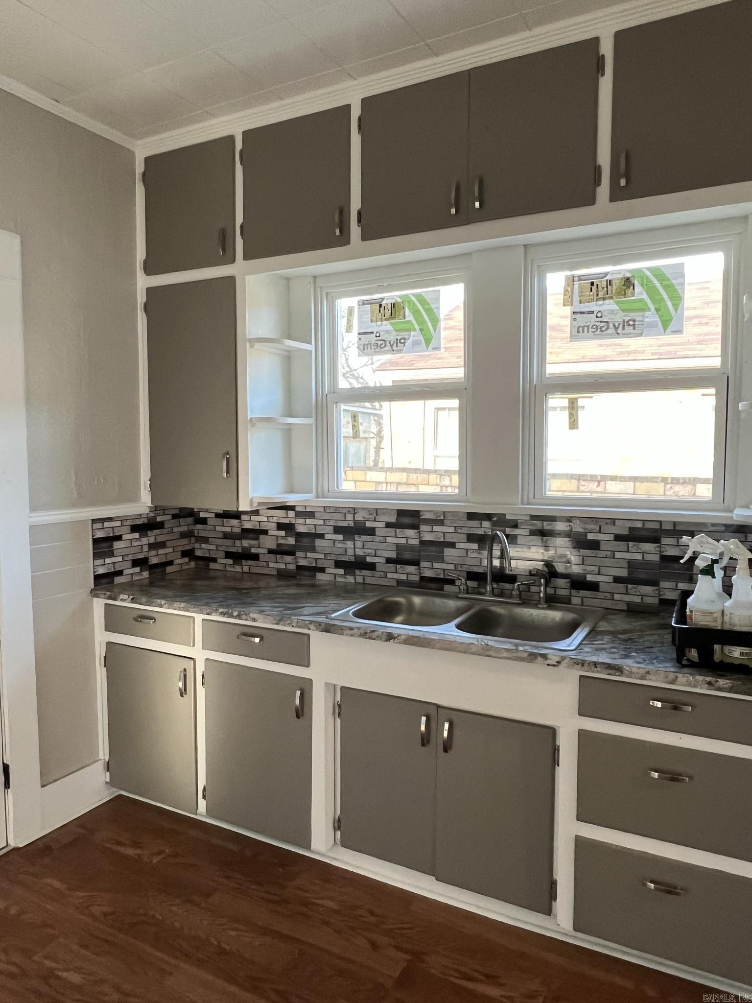 516 E 2nd South  Prescott, AR