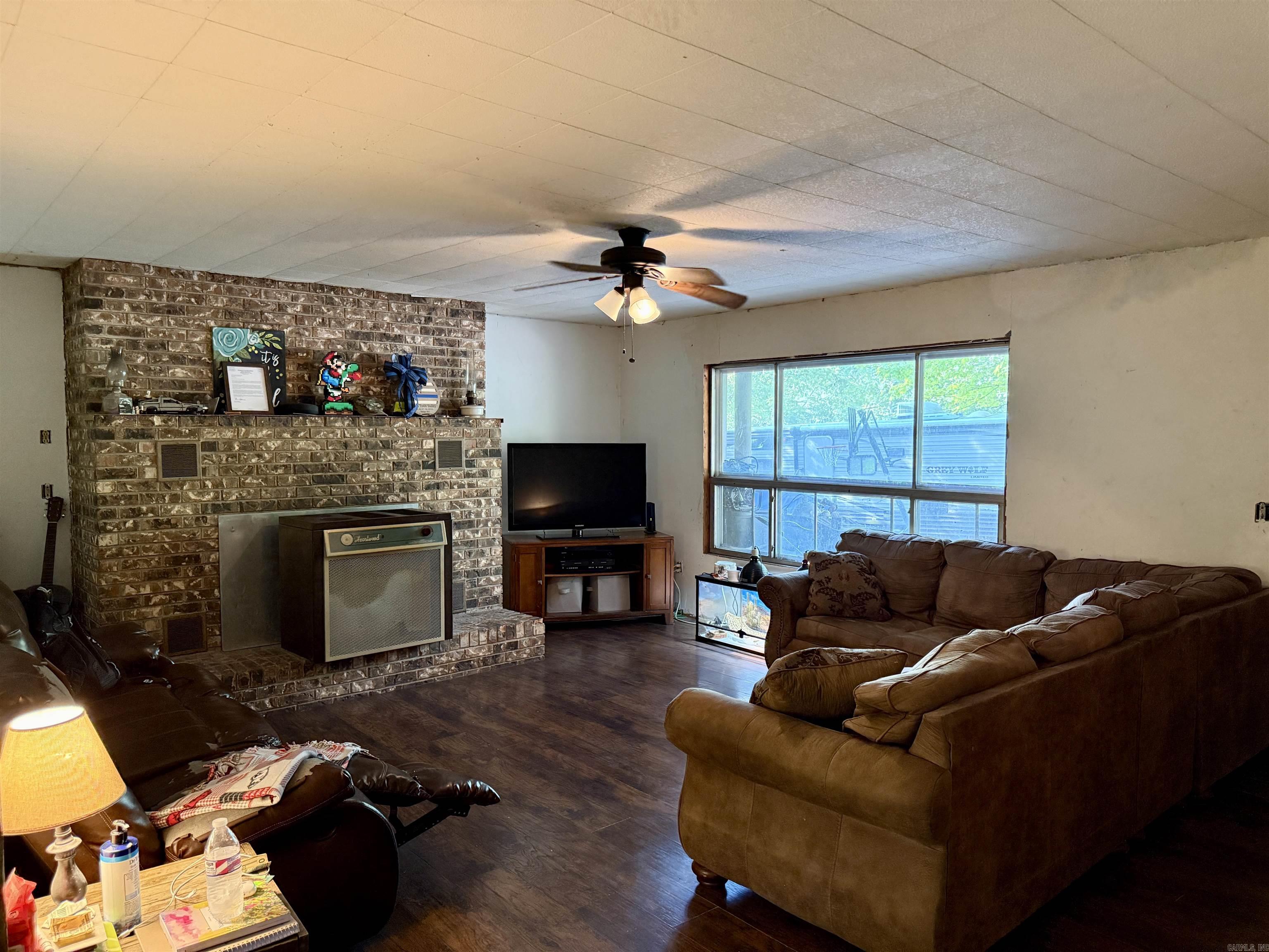 199 Polk Road 168  Mena, AR