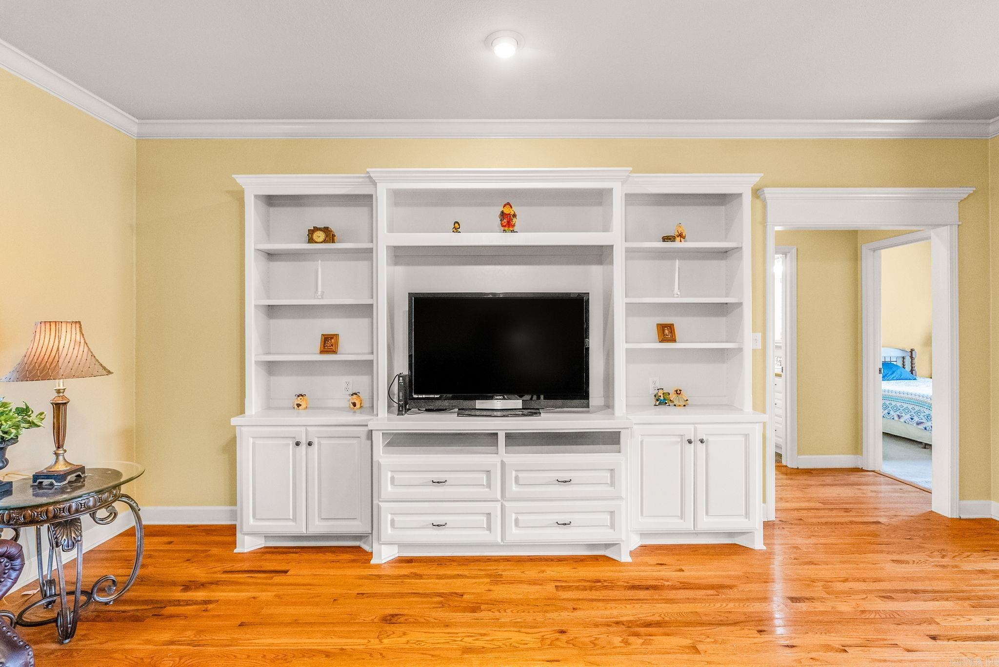 15702 E Railroad  Roland, AR